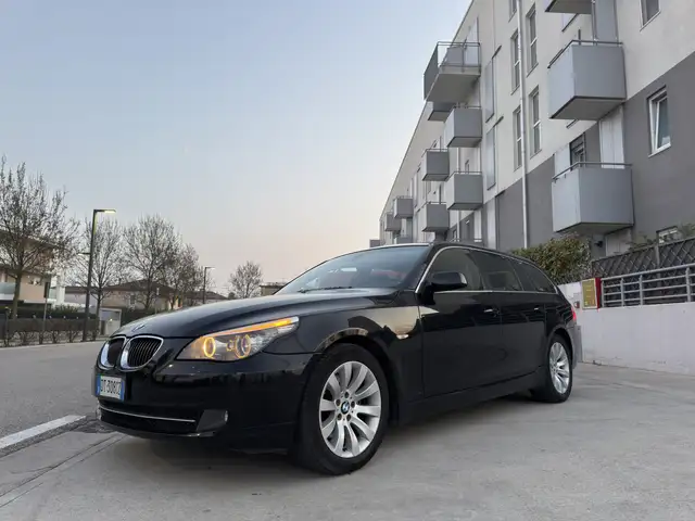 BMW 525