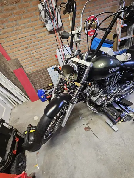 Yamaha XVS 1100 - foto 2