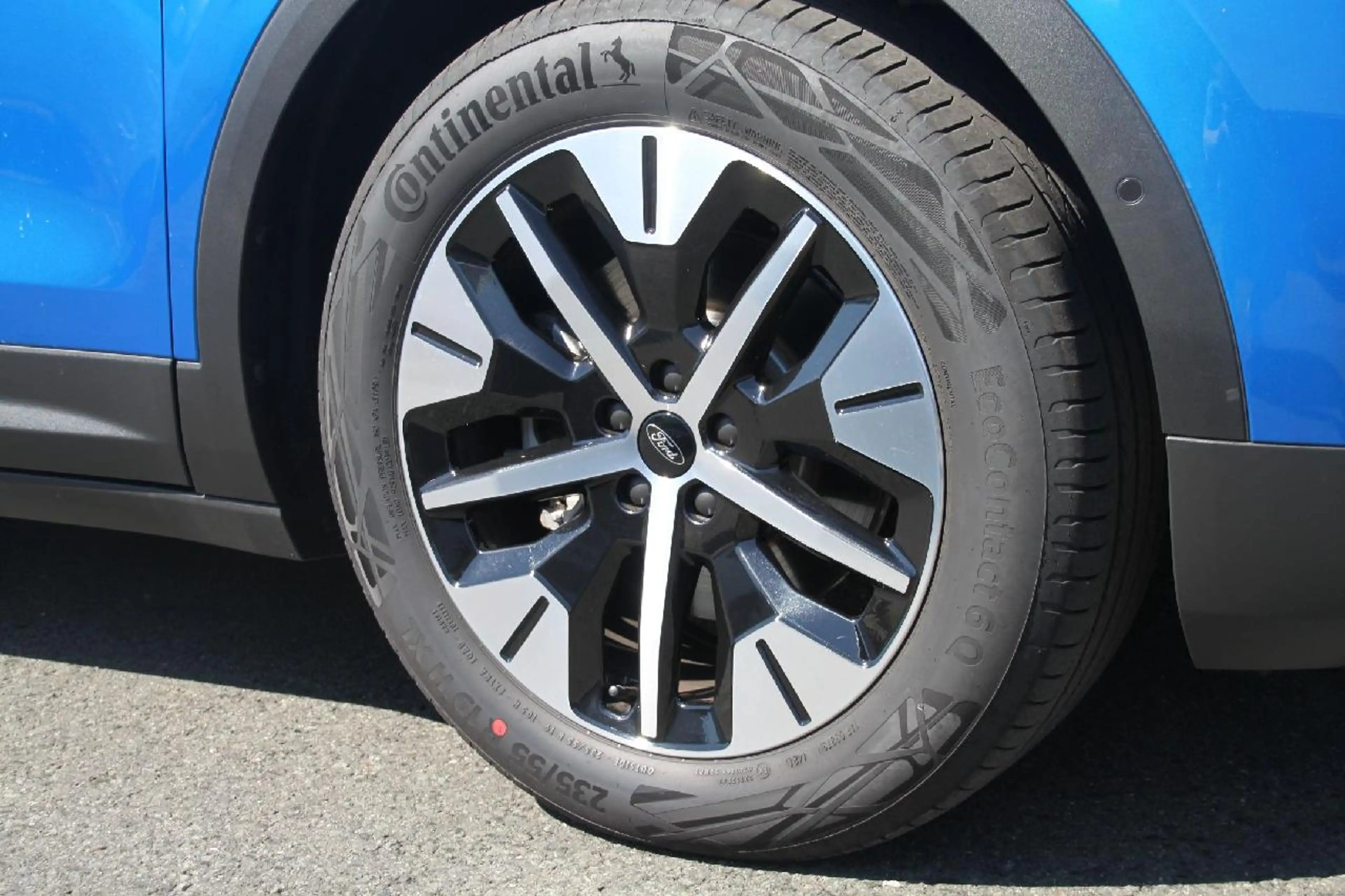 Ford Explorer RWD+WÄRMEPUMPE+NAVI+KLIMA+RFK+SHZ+LED+ — photo 15