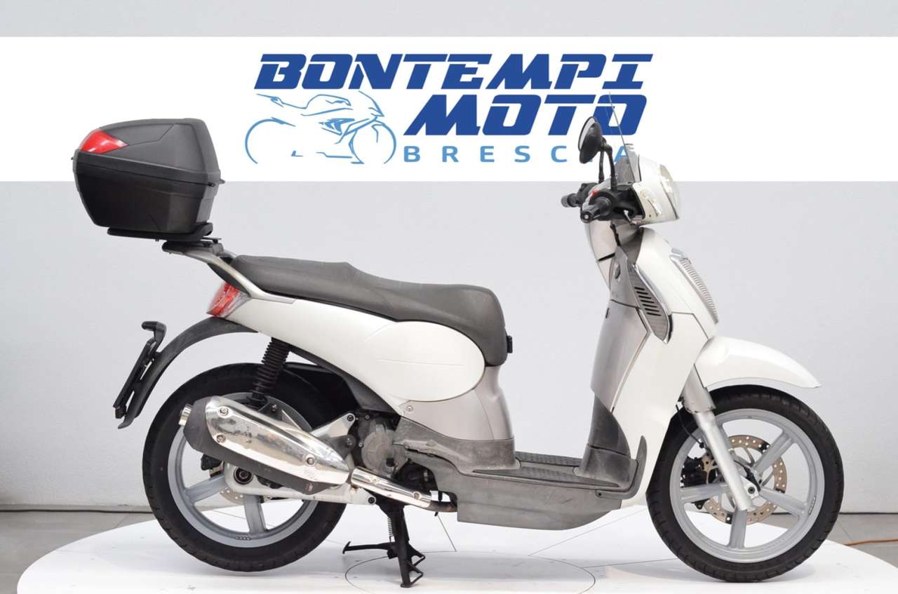Aprilia Scarabeo Light 2008 + BAULETTO