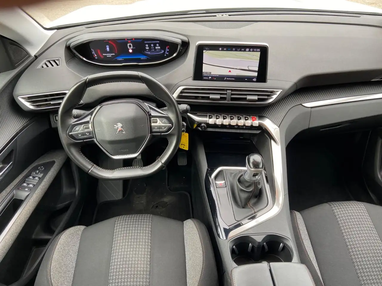 Peugeot 3008 3008 — photo 17