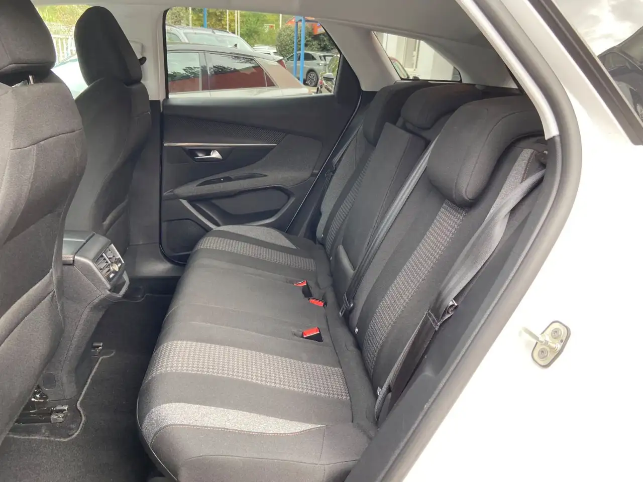 Peugeot 3008 3008 — photo 15