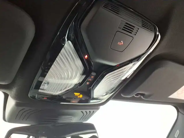 BMW X3 view 15