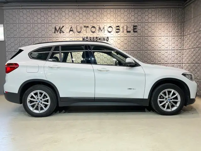 BMW X1 view 5