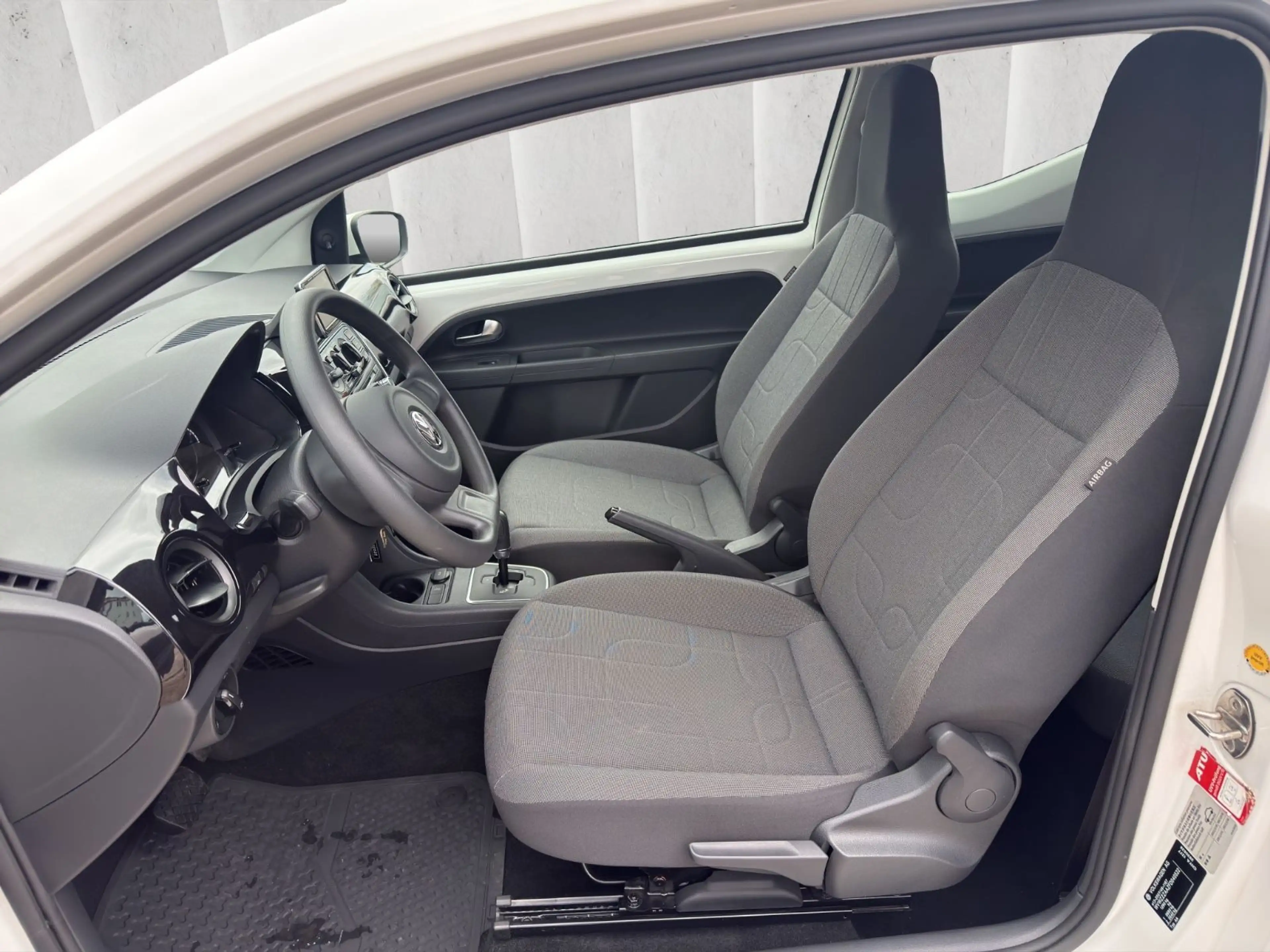 Volkswagen up! 1.0 44kW cup up*Automatik*Navi*Klima*1. Hand — photo 11