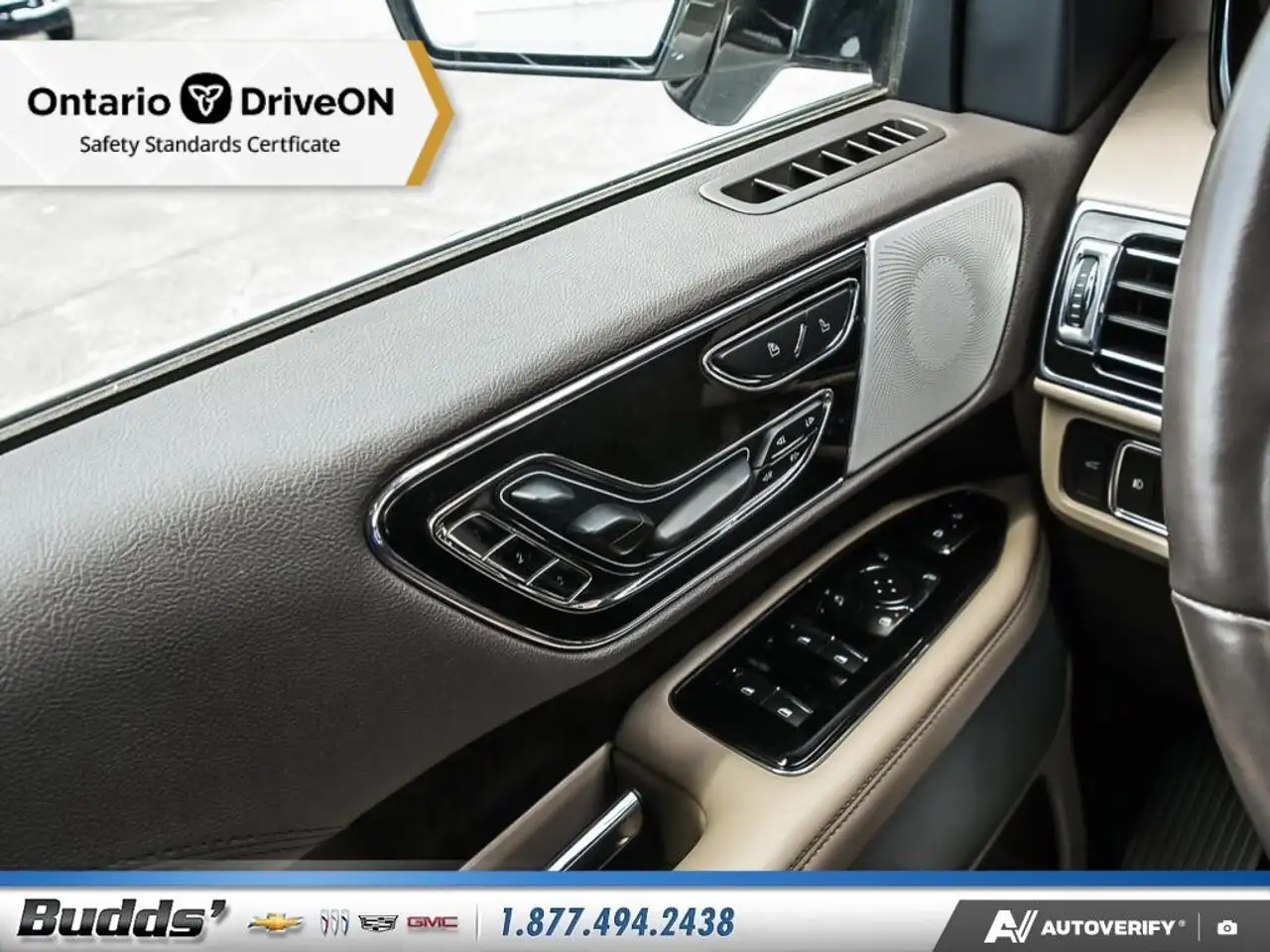 Lincoln Navigator photo Lincoln Navigator