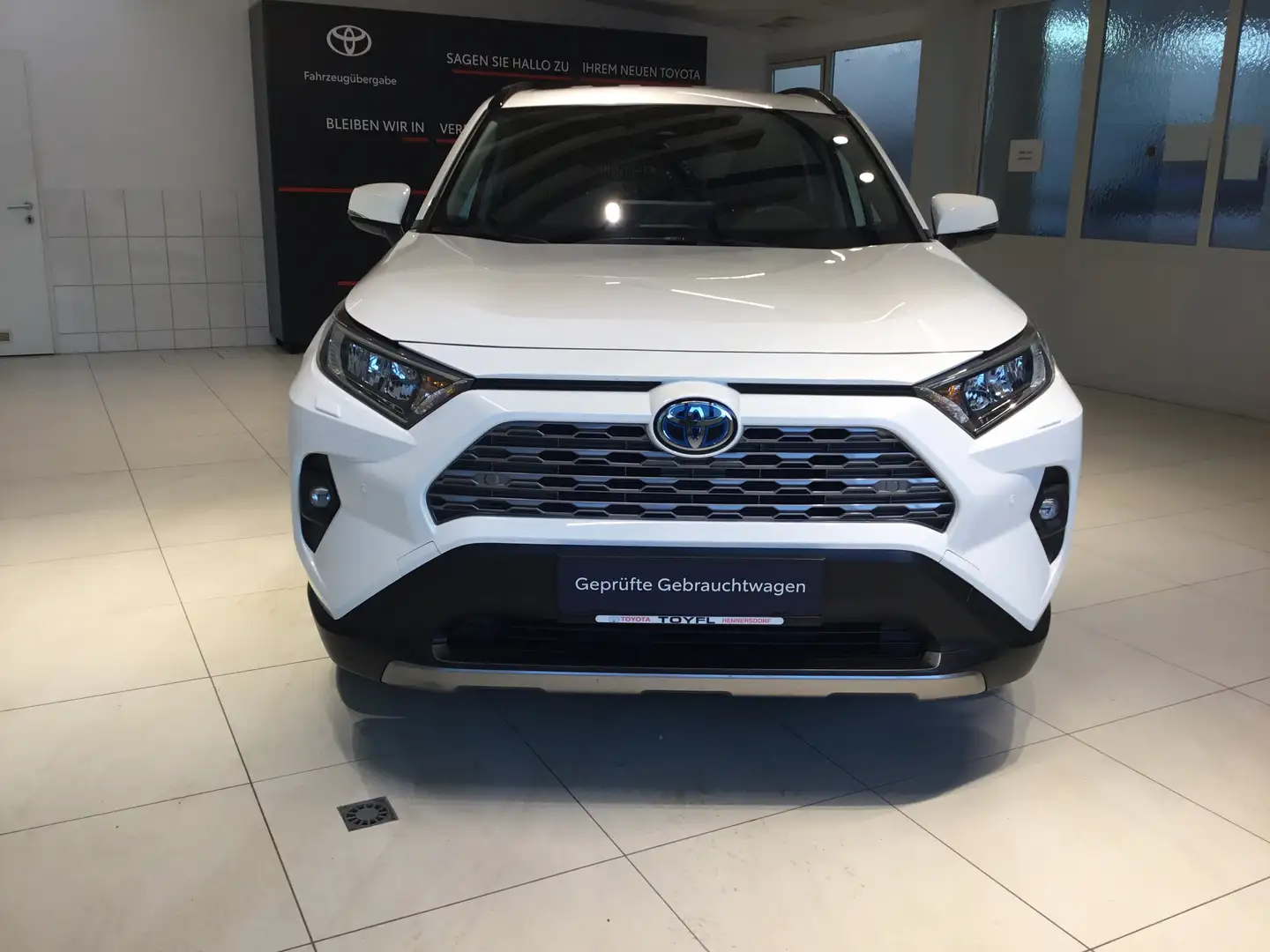 Toyota RAV 4 Active Drive AWD-i Weiß - 2