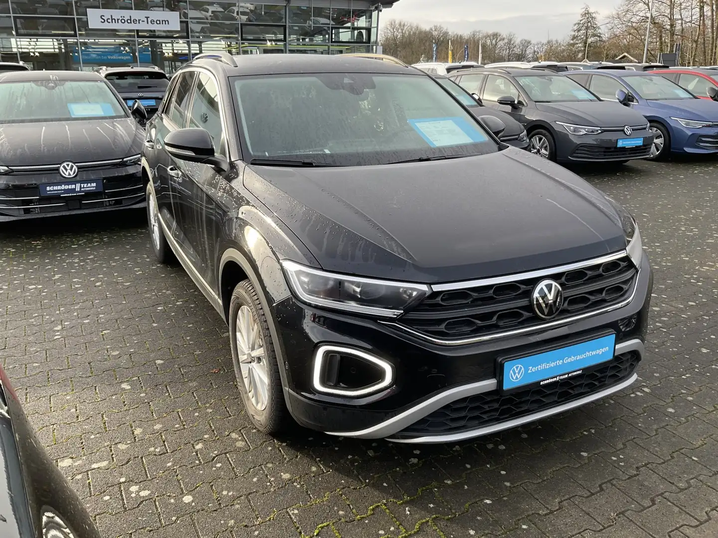 Volkswagen T-Roc 1.0 TSI Life Schwarz - 2