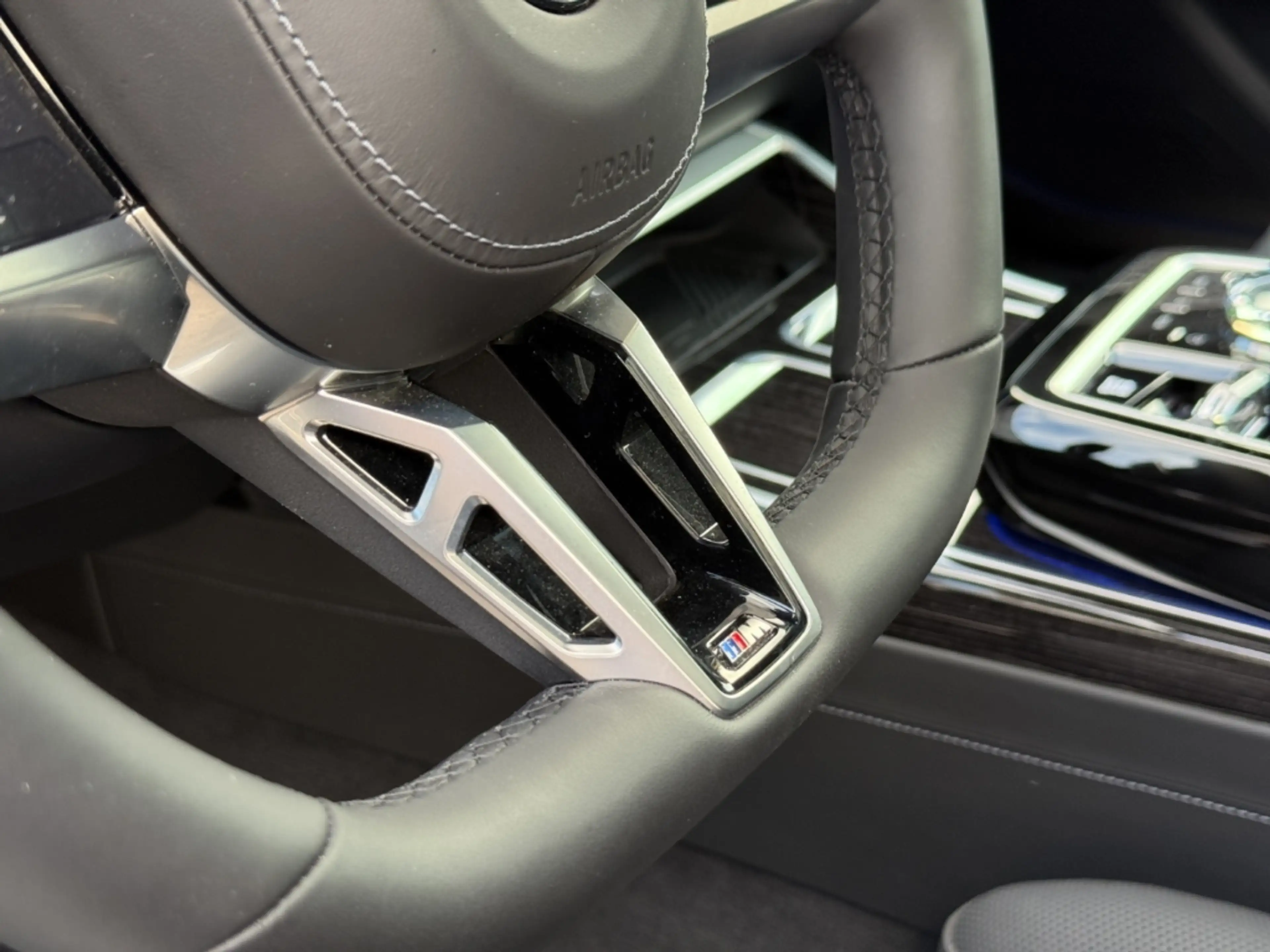 BMW 740 d xDrive M Sport Pro Monat 699 € NP 174t € — photo 22