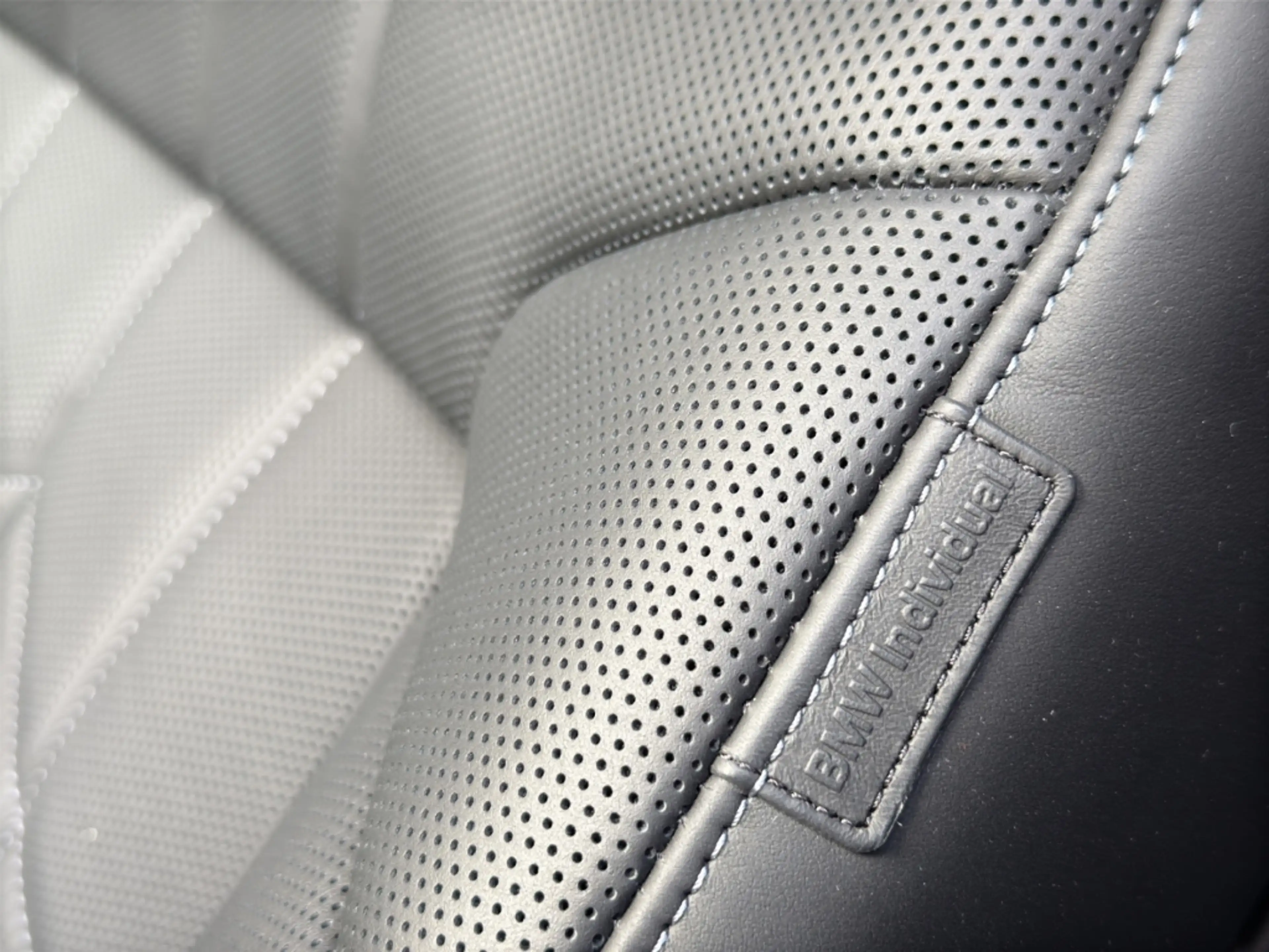 BMW 740 d xDrive M Sport Pro Monat 699 € NP 174t € — photo 21