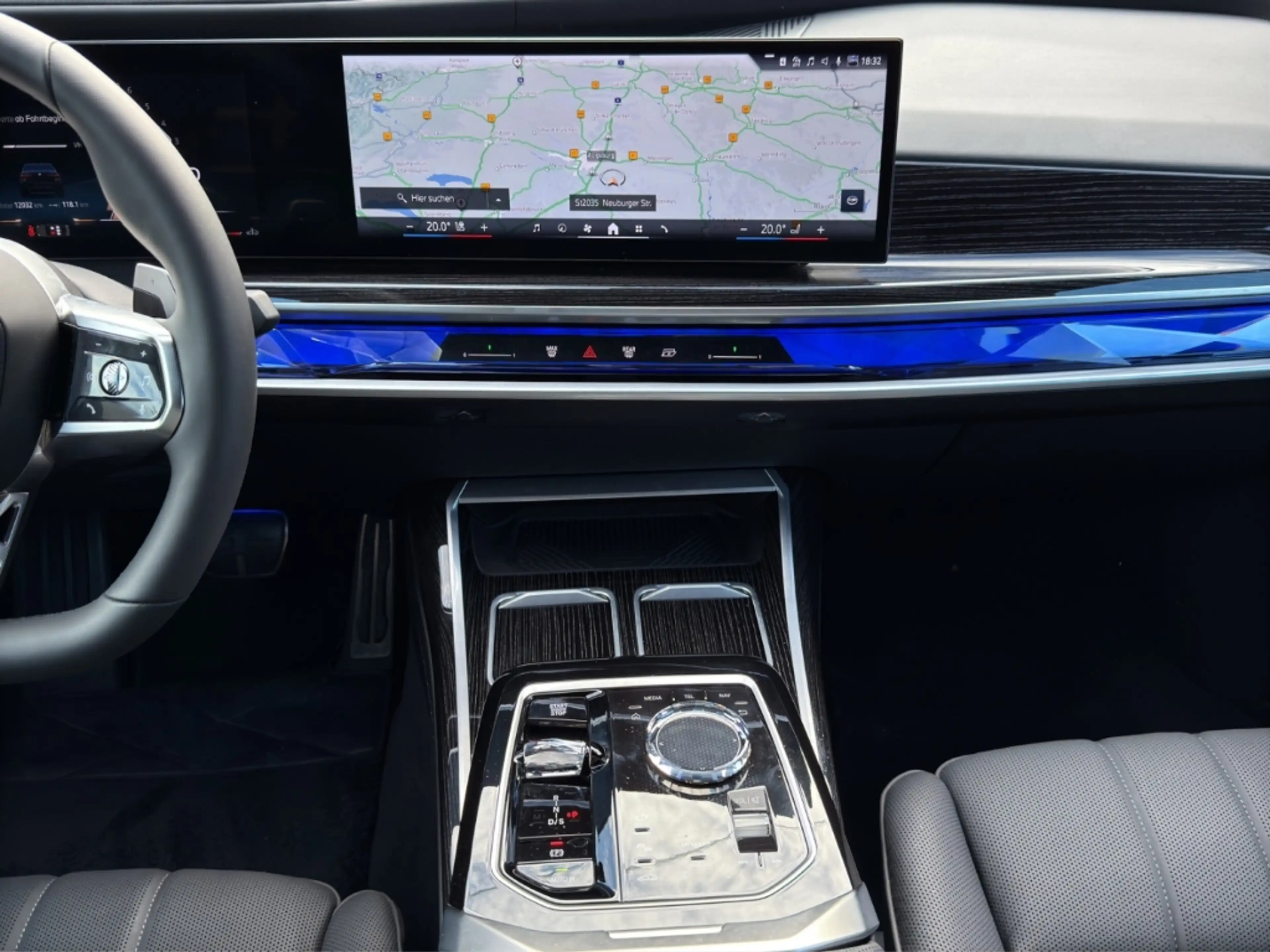 BMW 740 d xDrive M Sport Pro Monat 699 € NP 174t € — photo 16