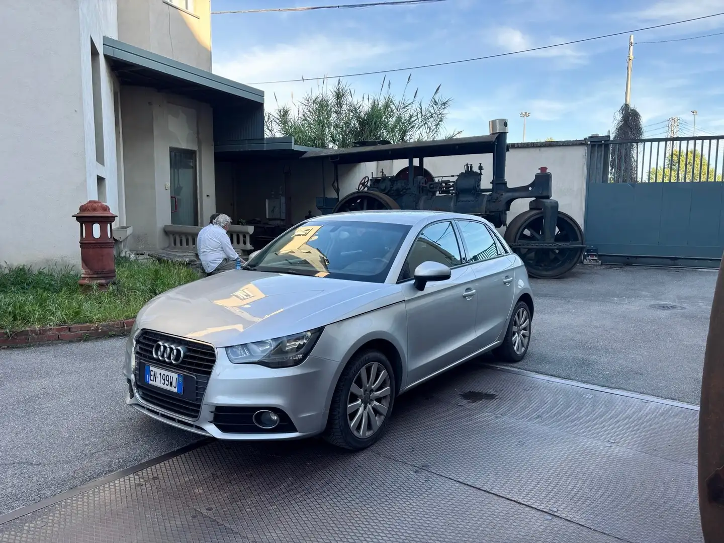 Audi A1 Sportback 1.2 tfsi Admired Argento - 2