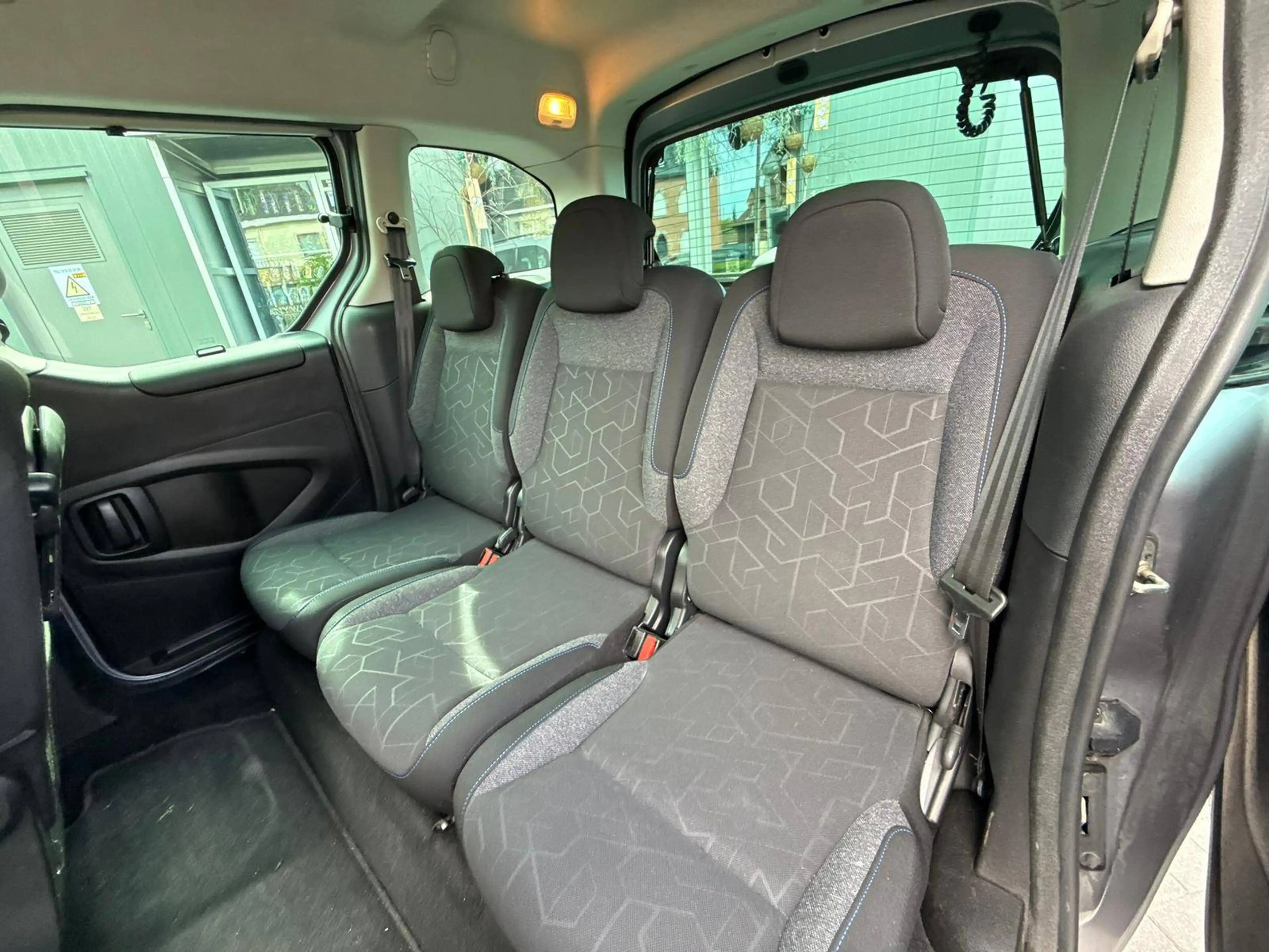 Peugeot Partner Partner Tepee 1.6 BlueHDi Style S GARANTIE 12 MOIS/MAANDEN — photo 10
