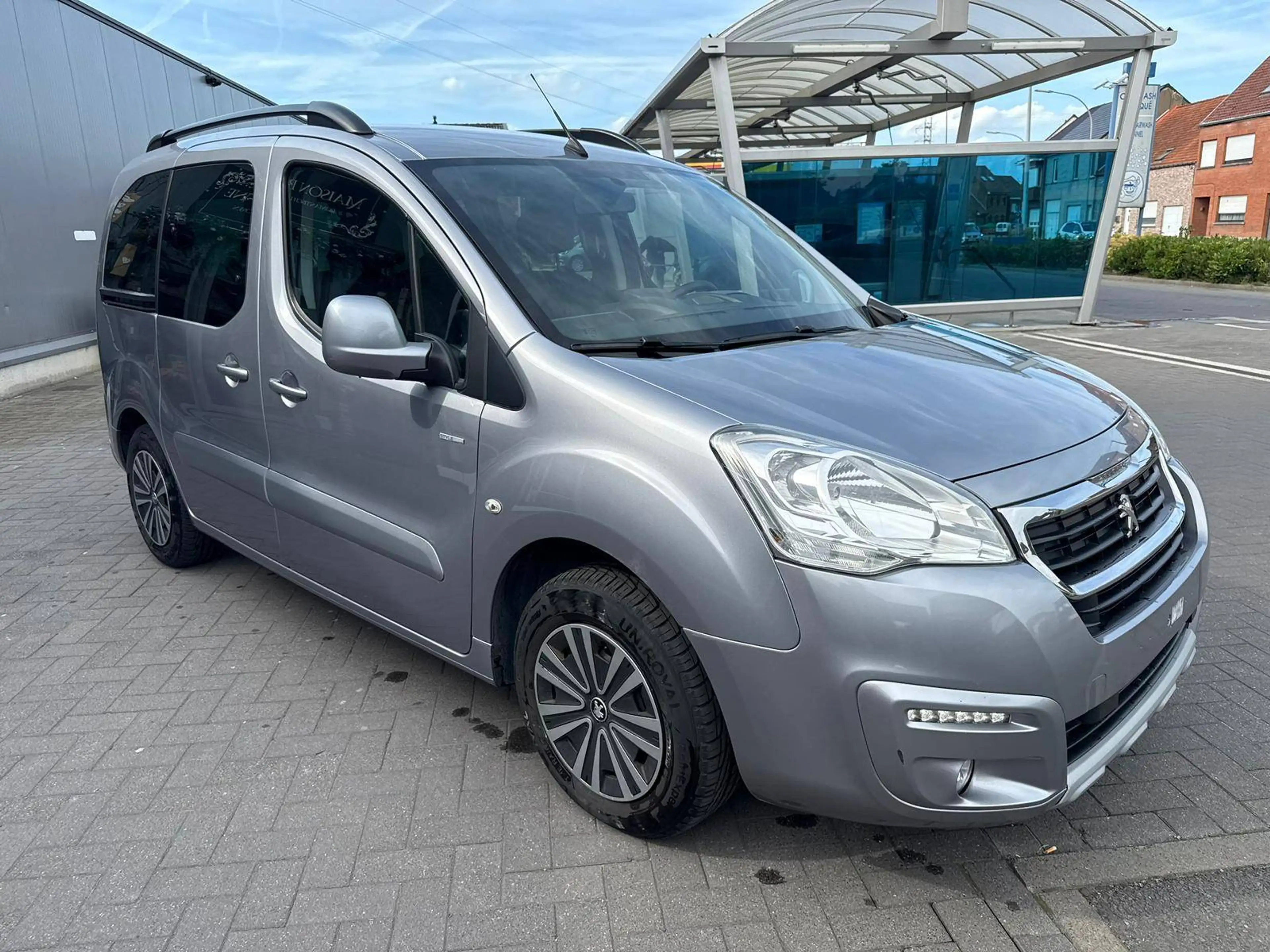 Peugeot Partner Partner Tepee 1.6 BlueHDi Style S GARANTIE 12 MOIS/MAANDEN — photo 2