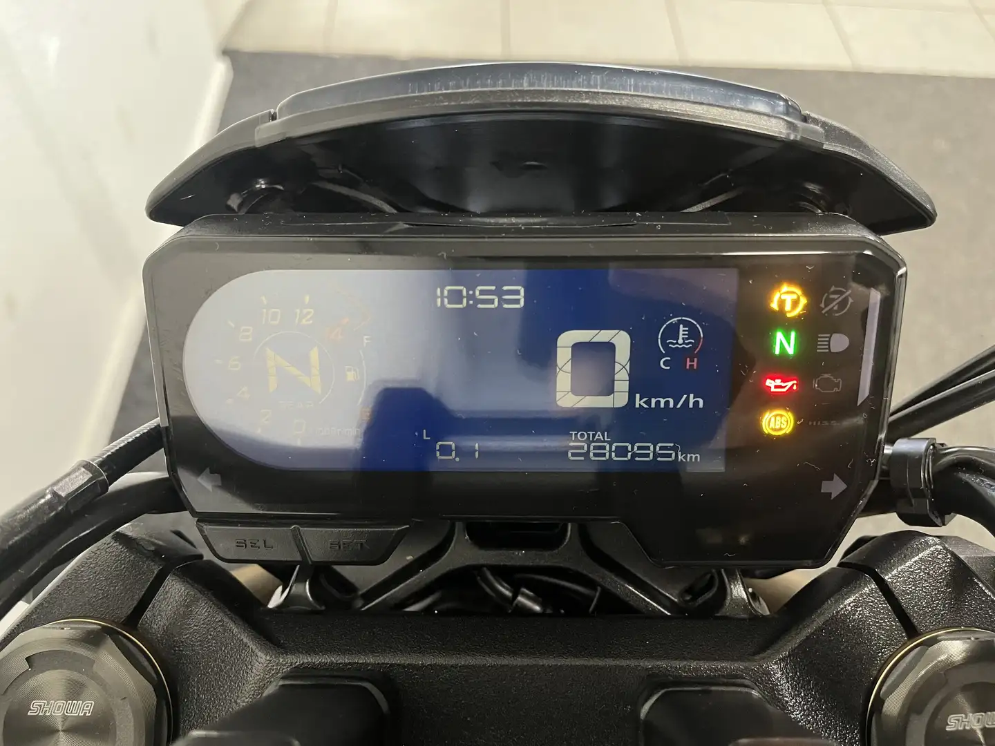 Honda CB 650 R Zwart - 2