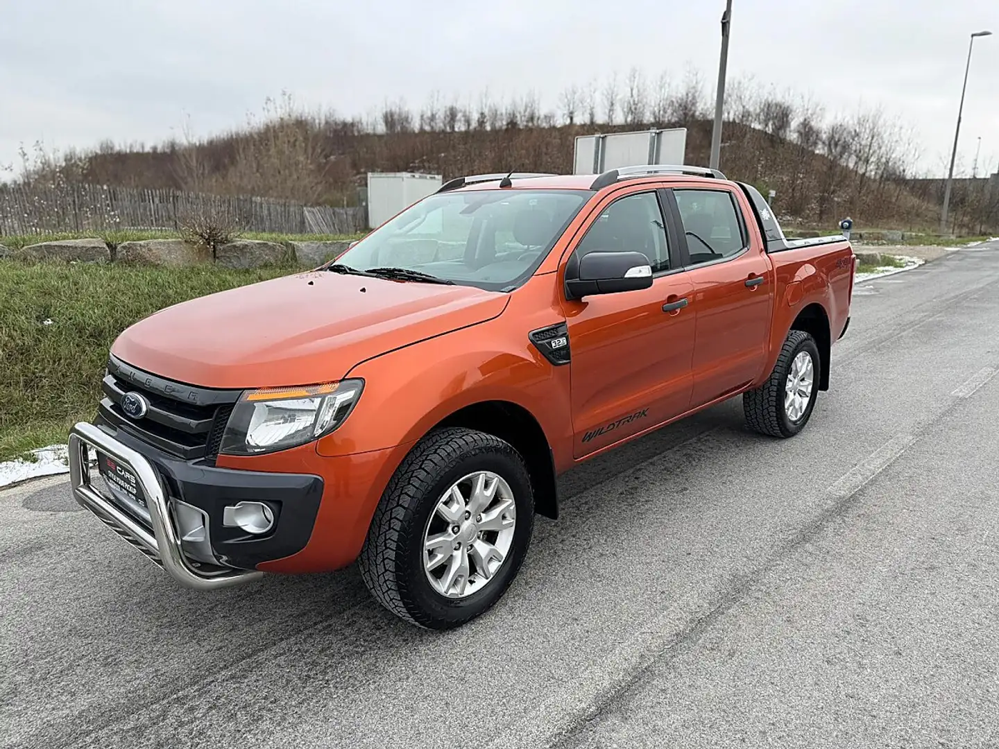 Ford Ranger Ranger Doppelkabine Wildtrak 4x4 3,2 TDCi Aut. Orange - 2