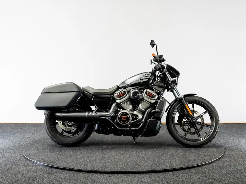 Harley-Davidson RH975 Vivid Black - foto 3