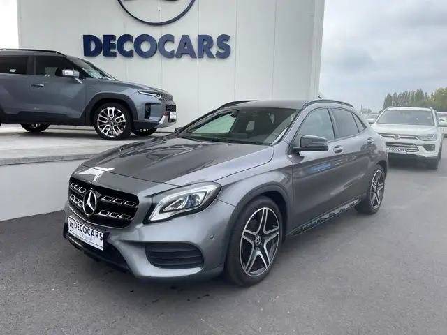 Mercedes-Benz GLA 180 180 AMG Line AUT