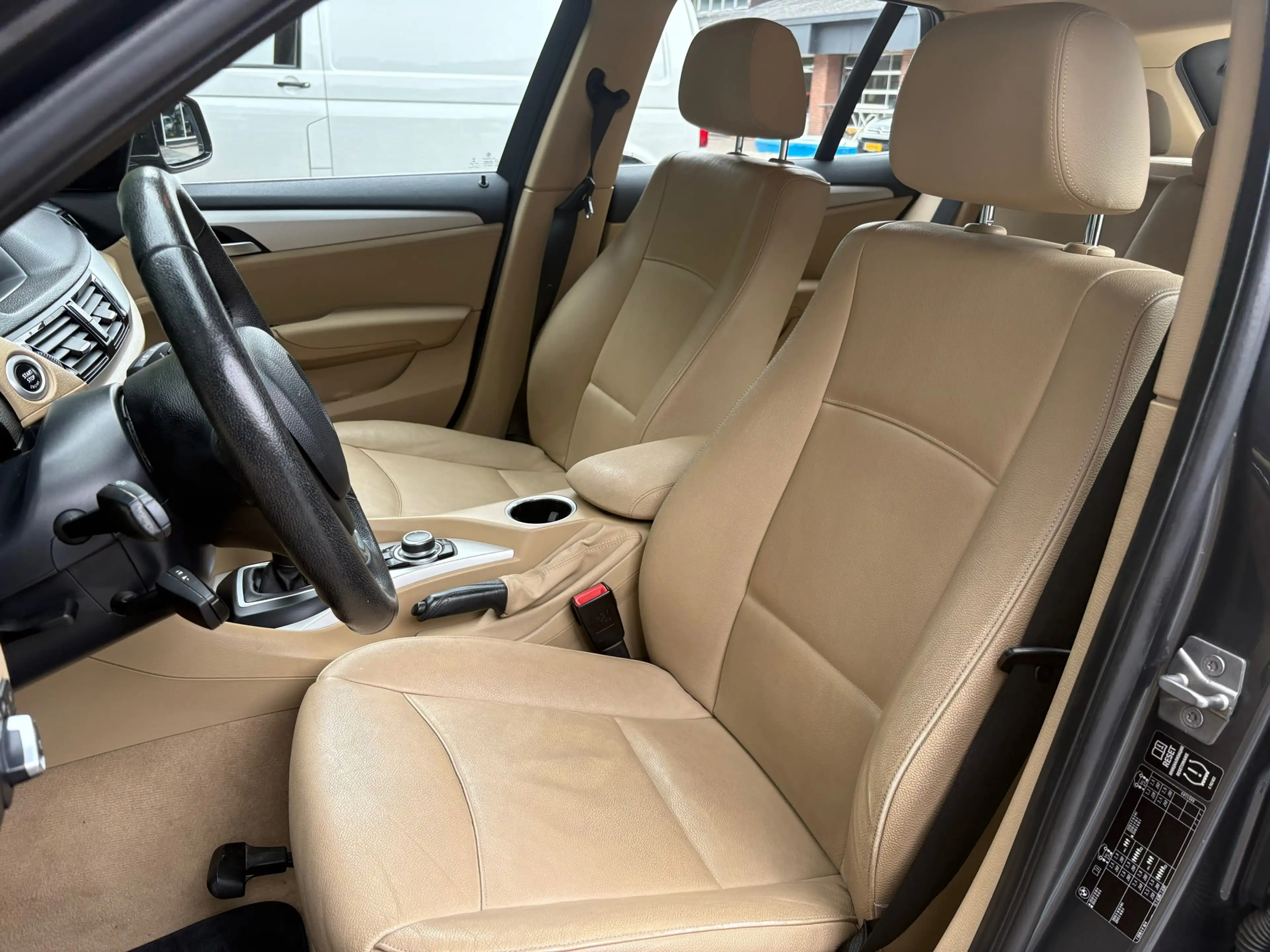 BMW X1 Executive sDrive20i 184 pk - AUTOMAAT - Leder - — photo 10