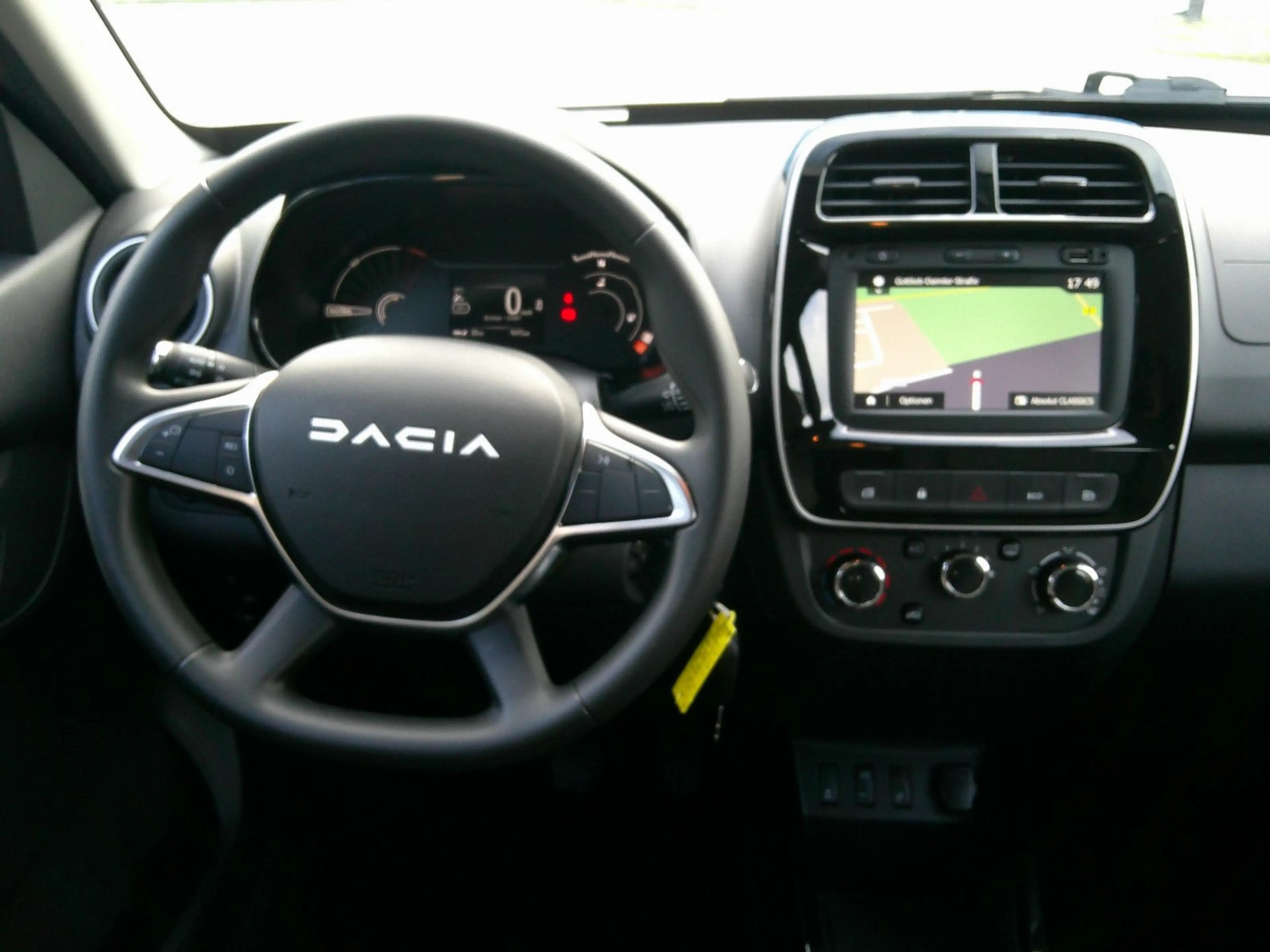 Dacia Spring Electric Essential CCS !!! — photo 10