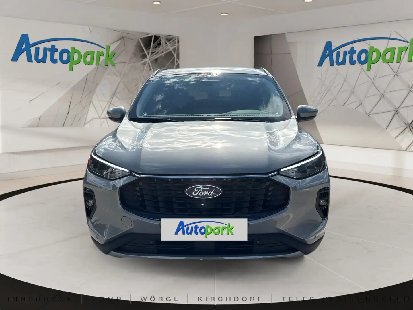 Ford Kuga Titanium Silber - 2