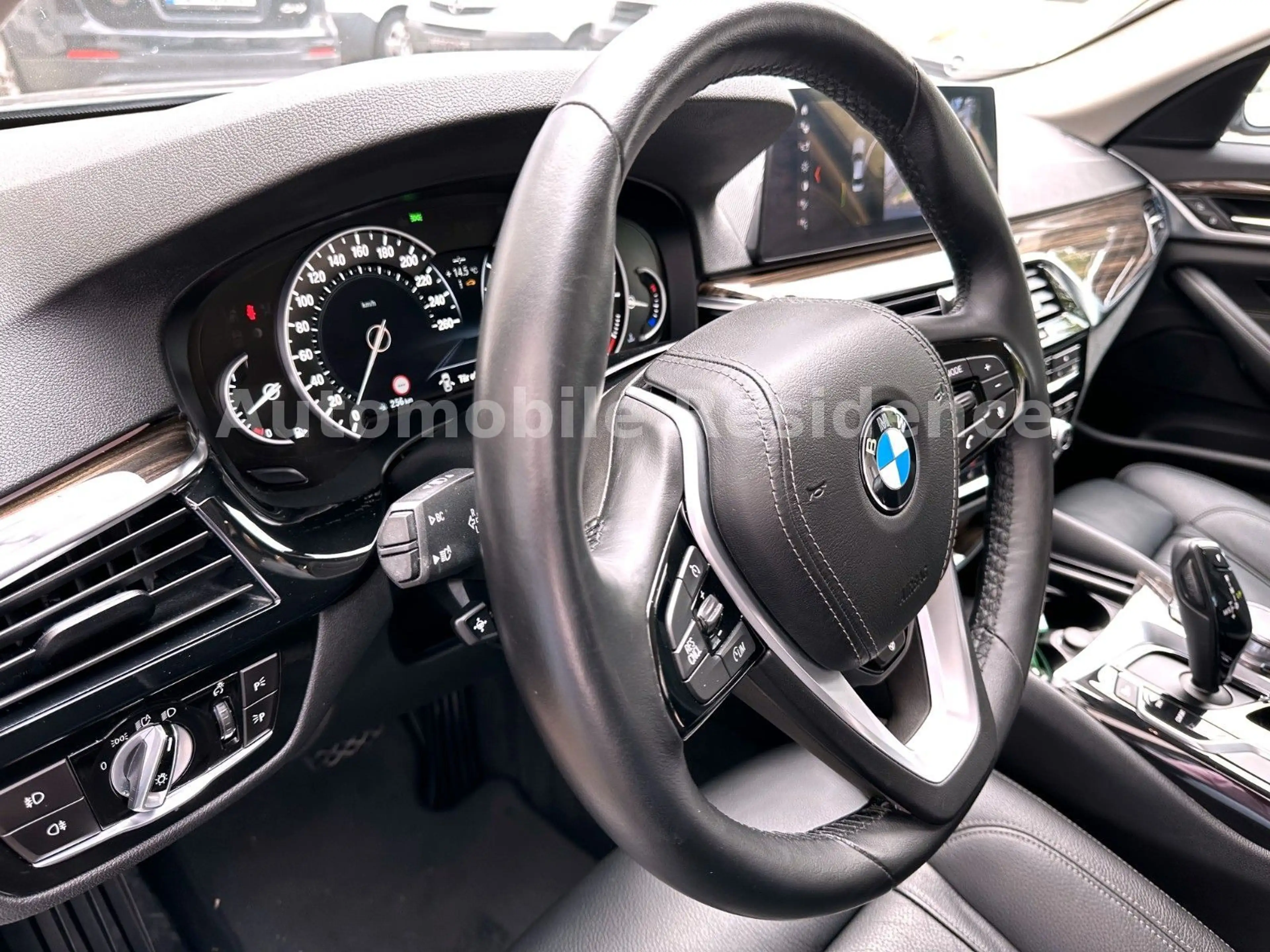 BMW 540 i Lim*LEDER*ACC*NAVI*MEM*SITZ*MFL*XEN*MAS*CAM — photo 13