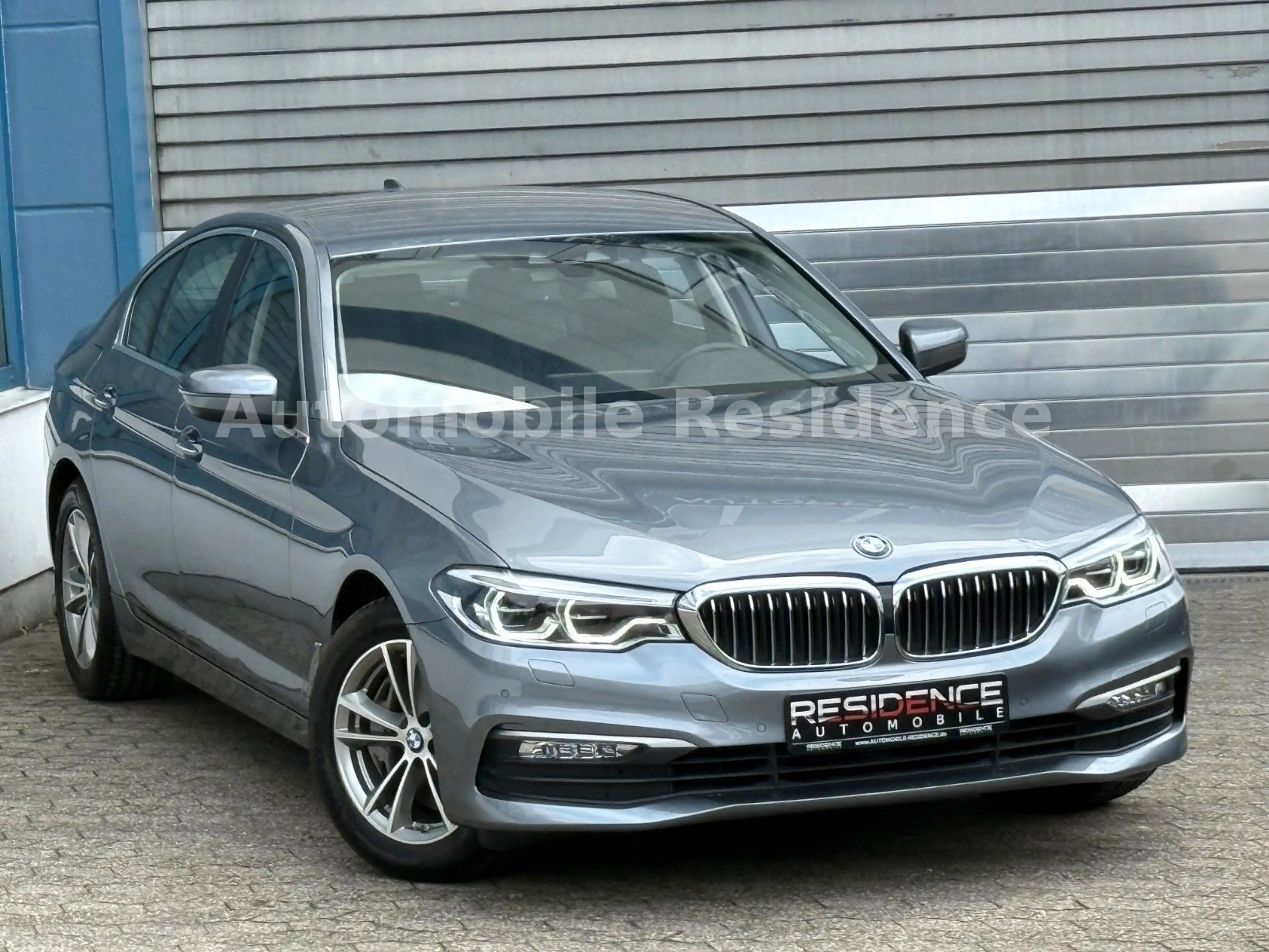BMW 540 i Lim*LEDER*ACC*NAVI*MEM*SITZ*MFL*XEN*MAS*CAM