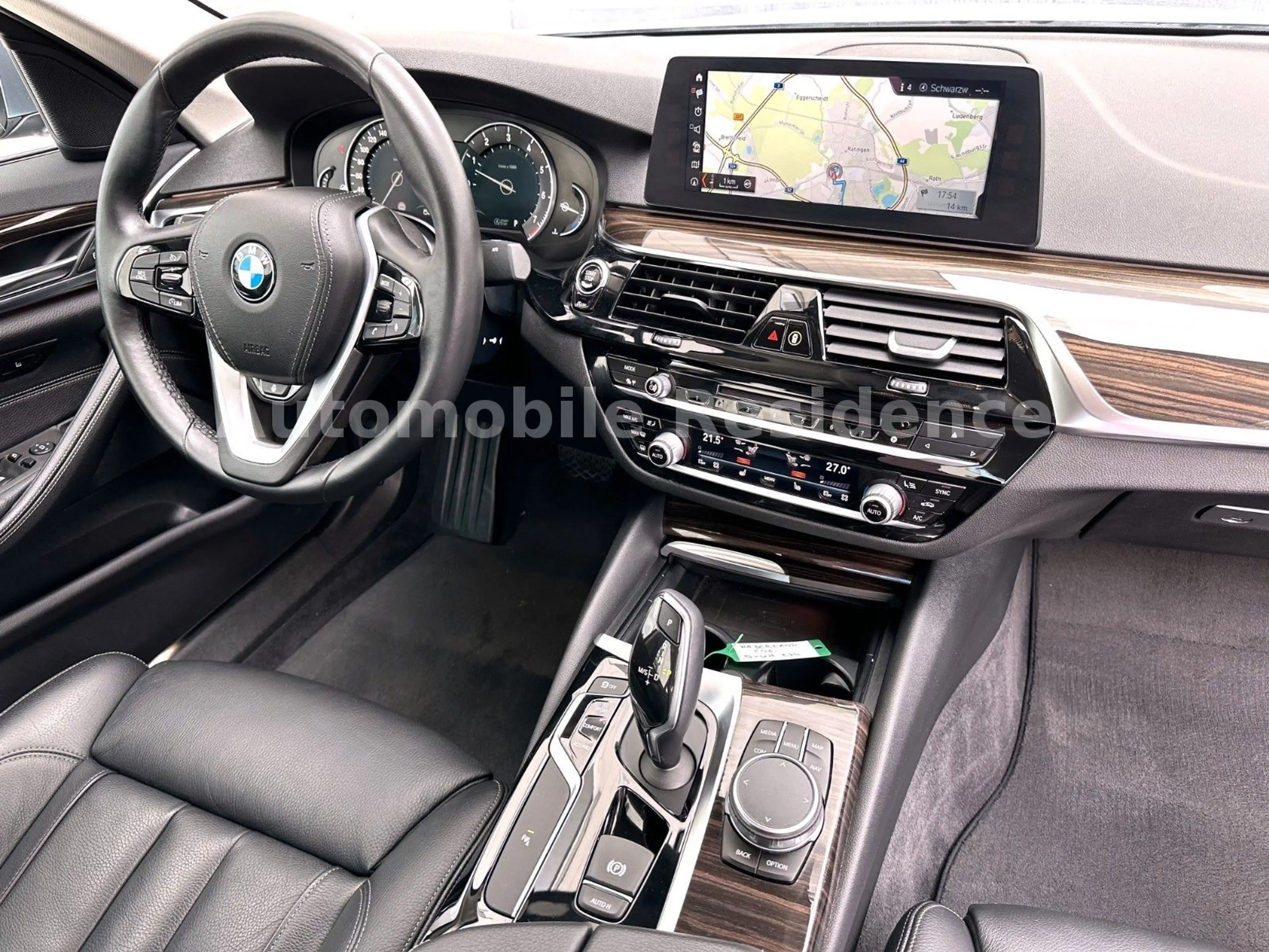 BMW 540 i Lim*LEDER*ACC*NAVI*MEM*SITZ*MFL*XEN*MAS*CAM — photo 12