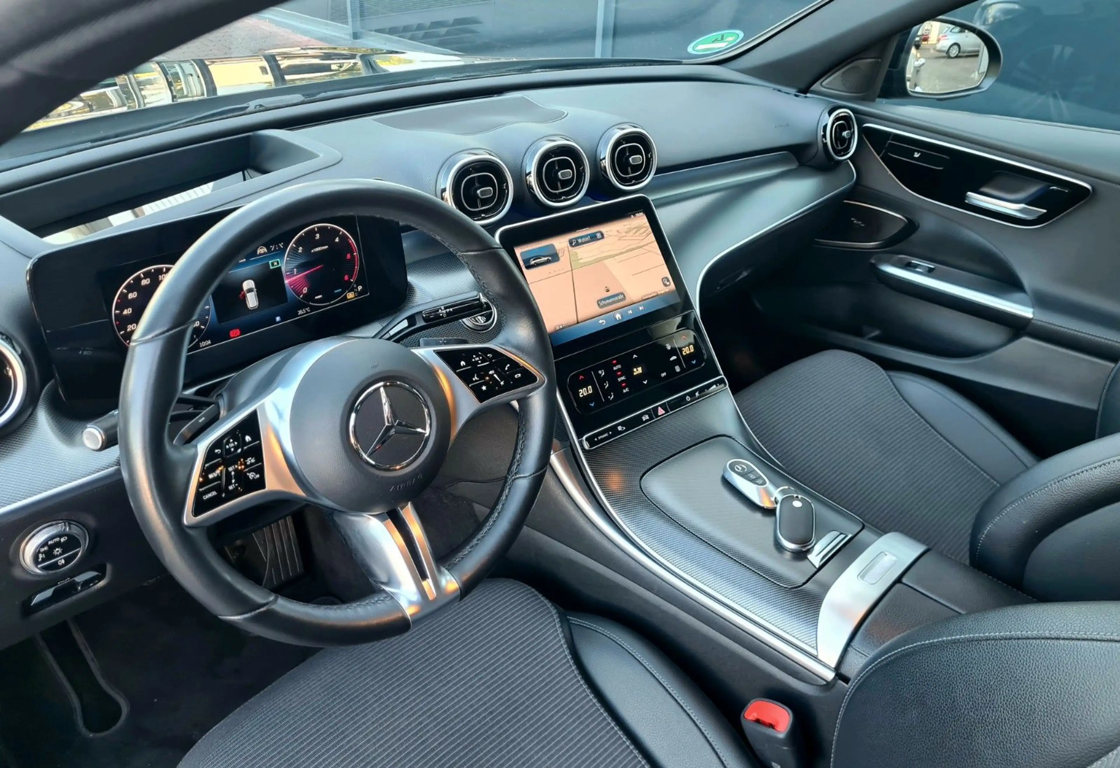 Mercedes-Benz C 200 d T 9G - ASSISTS - HUD - NIGHT - AHK - 360° — photo 10