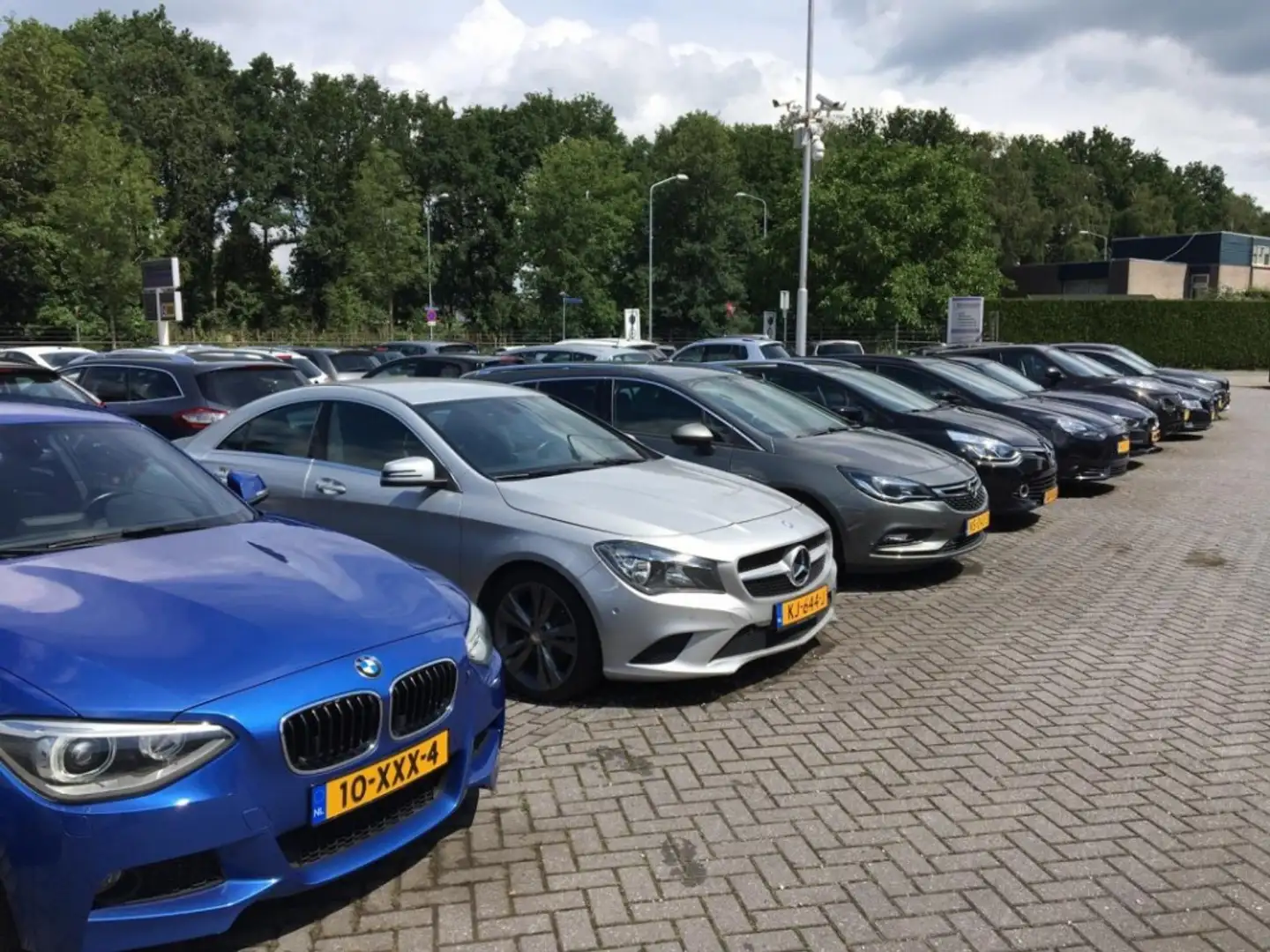 Renault Megane Estate 1.3 TCE 160pk Ed. One,LED,Gr. Nav,Leer,Trek Grau - 1