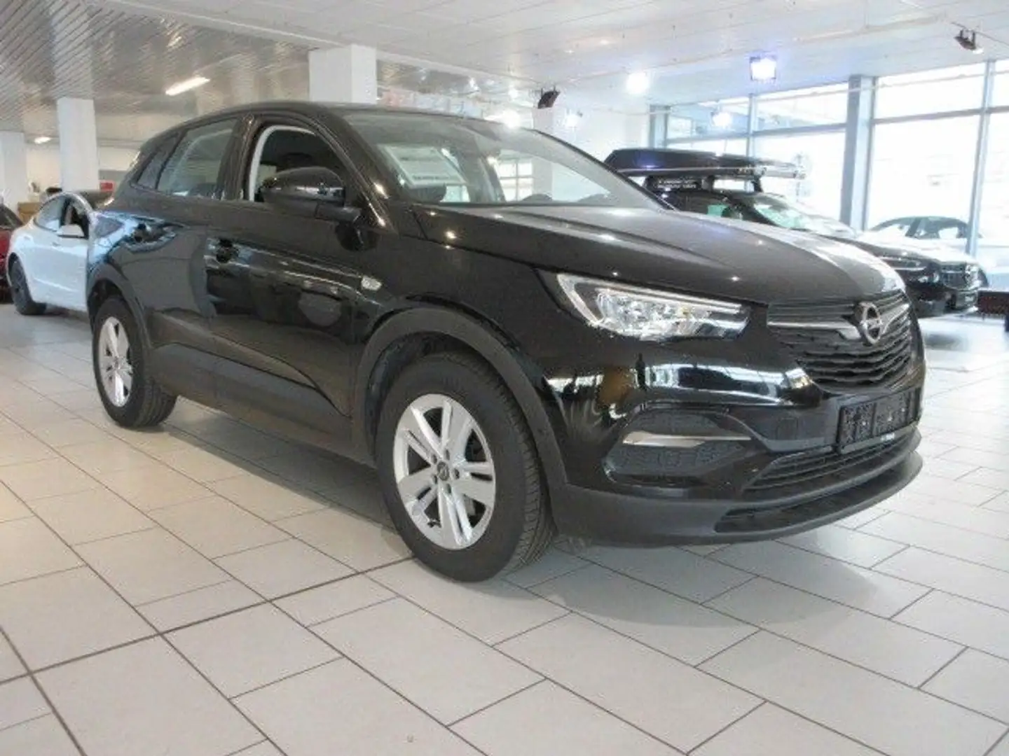 Opel Grandland X 1.2T LED/NAVI/PDC&CAM/BLIS/TEMPOMAT Чорний - 2