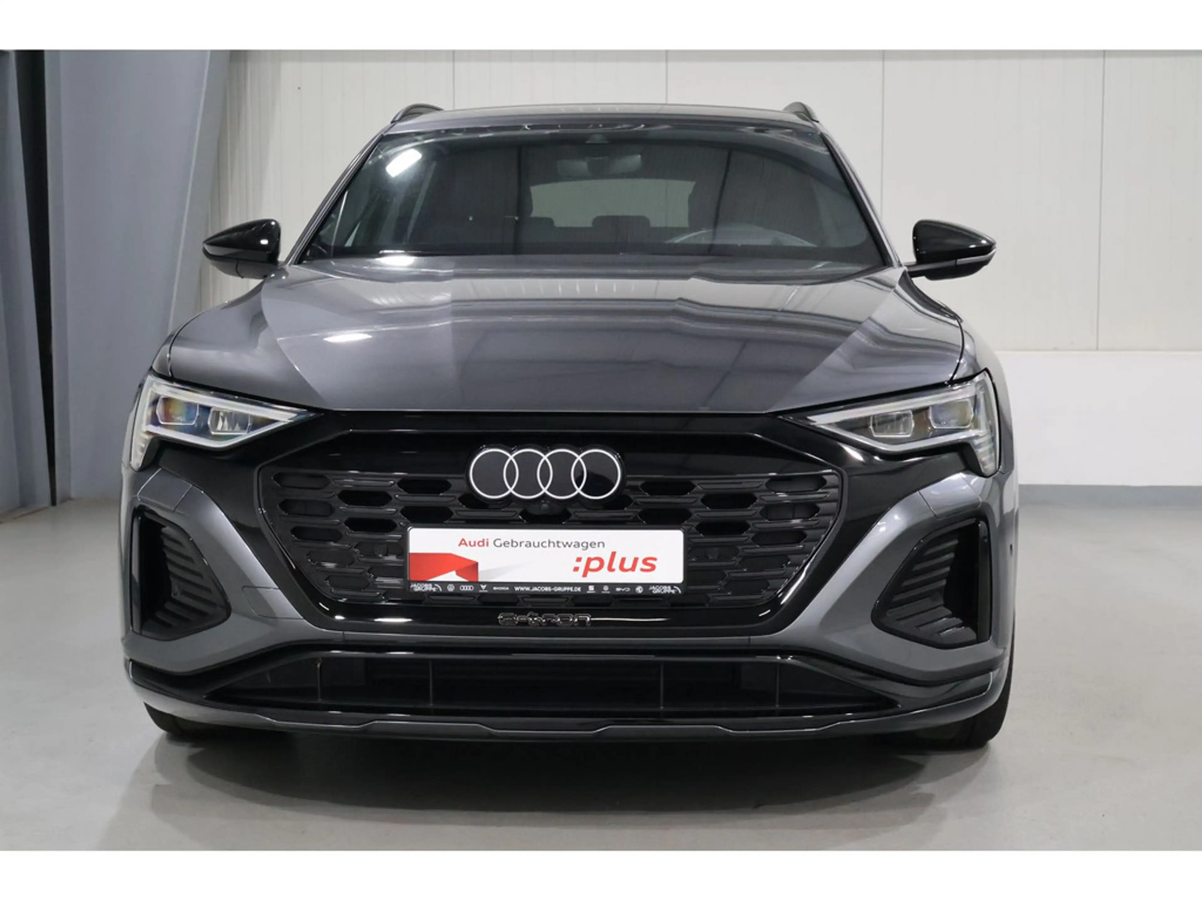 Audi Q8 55 quattro S line VC*SH*Matrix e-tron — photo 2
