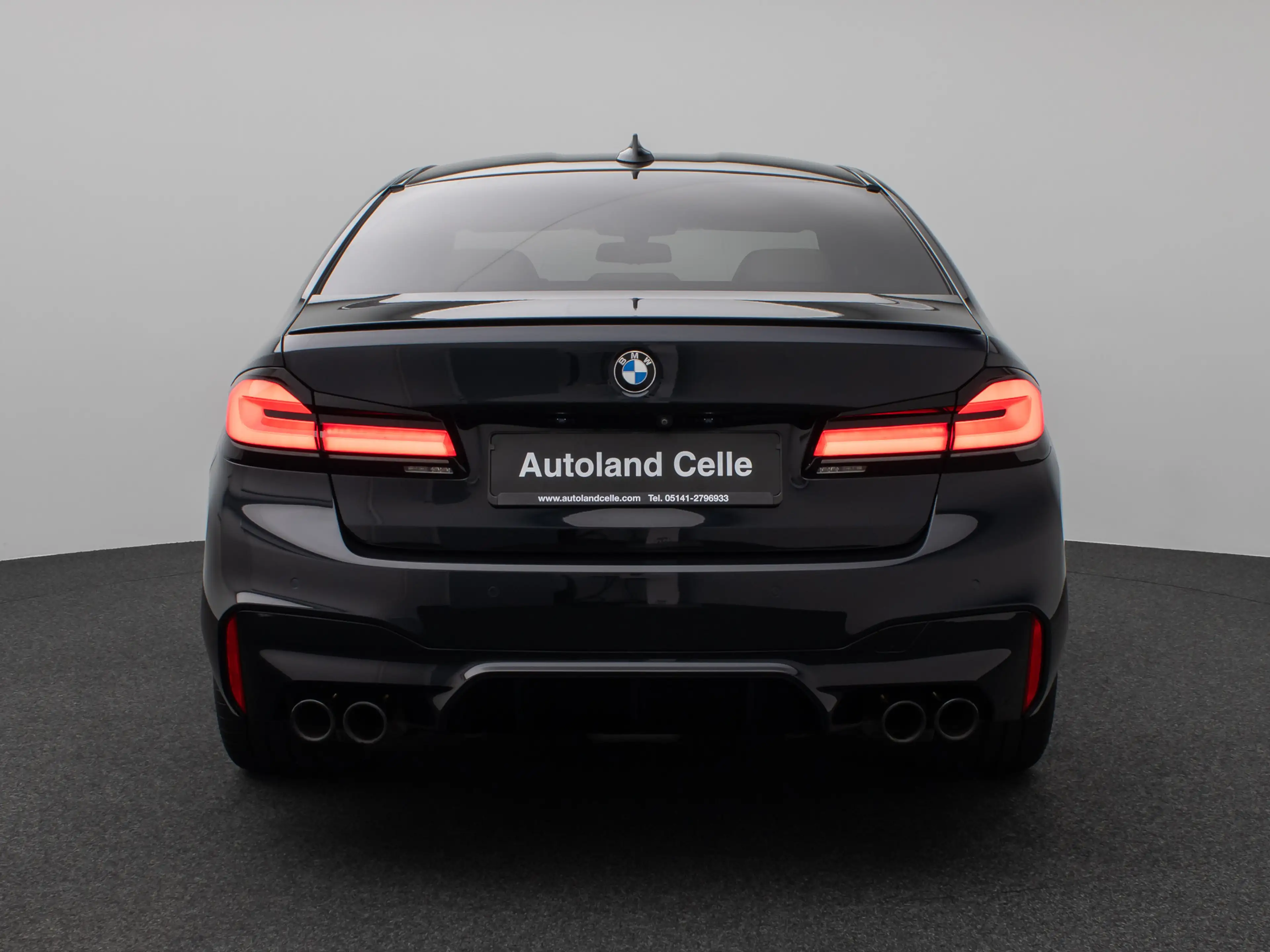 BMW M5 xD 360°HUD DAB B&W SoftCl Massage Komfort — photo 8