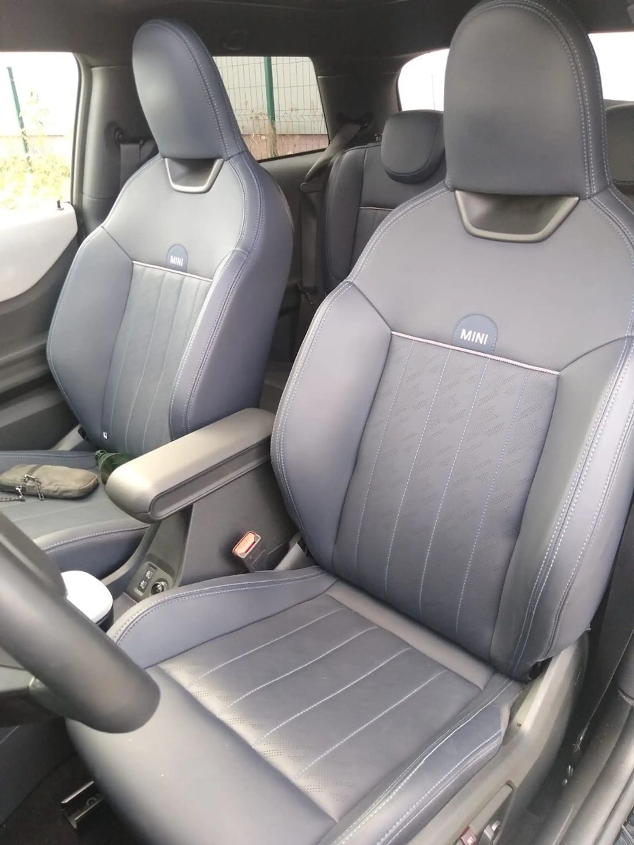 MINI Cooper S Favo.TrimAut.PanoramAccE.SitzeXL-Paket — photo 13