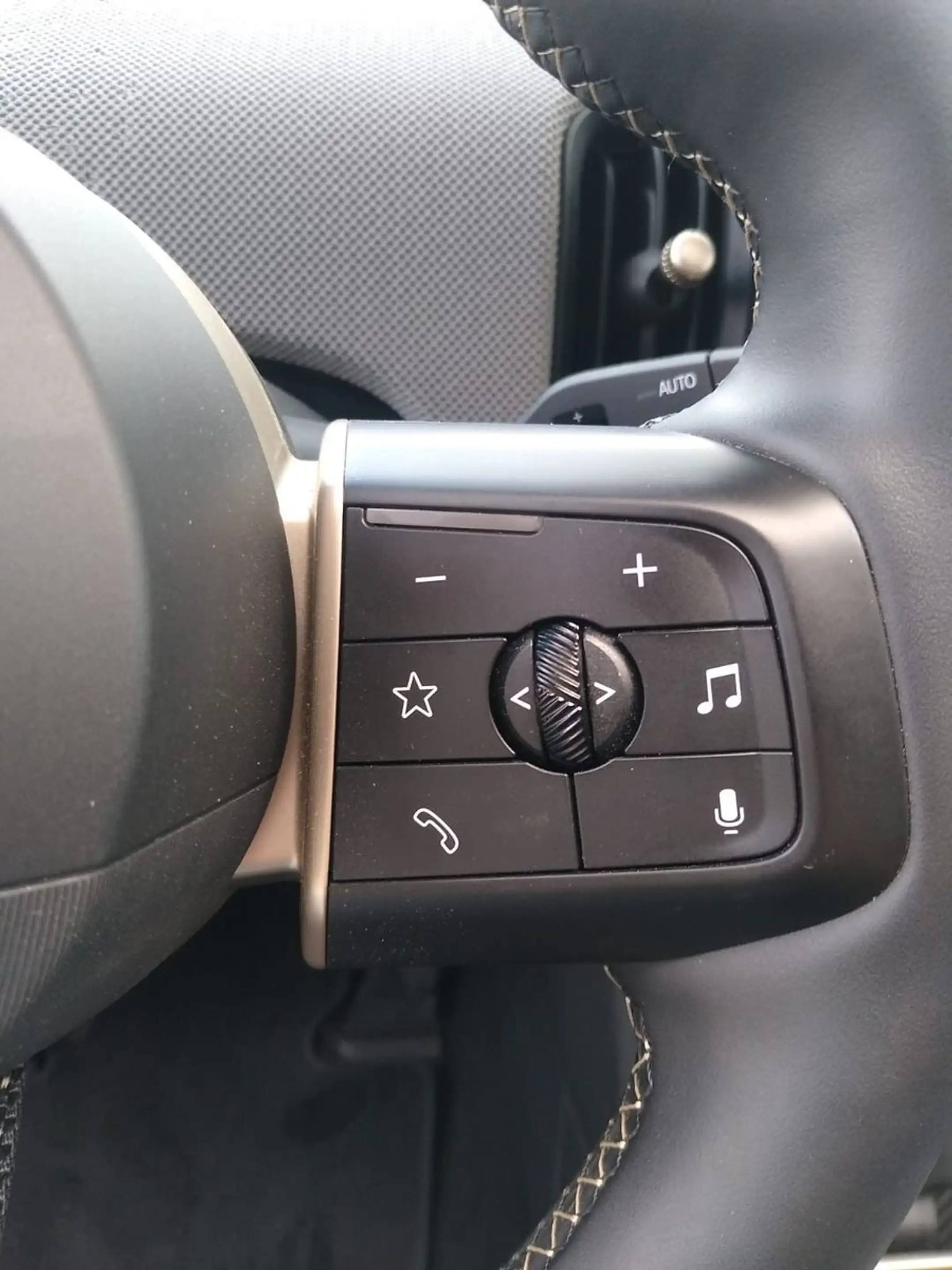 MINI Cooper S Favo.TrimAut.PanoramAccE.SitzeXL-Paket — photo 21