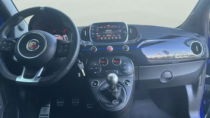 Abarth 595 1.4 T-Jet Turismo 2020, foto 10