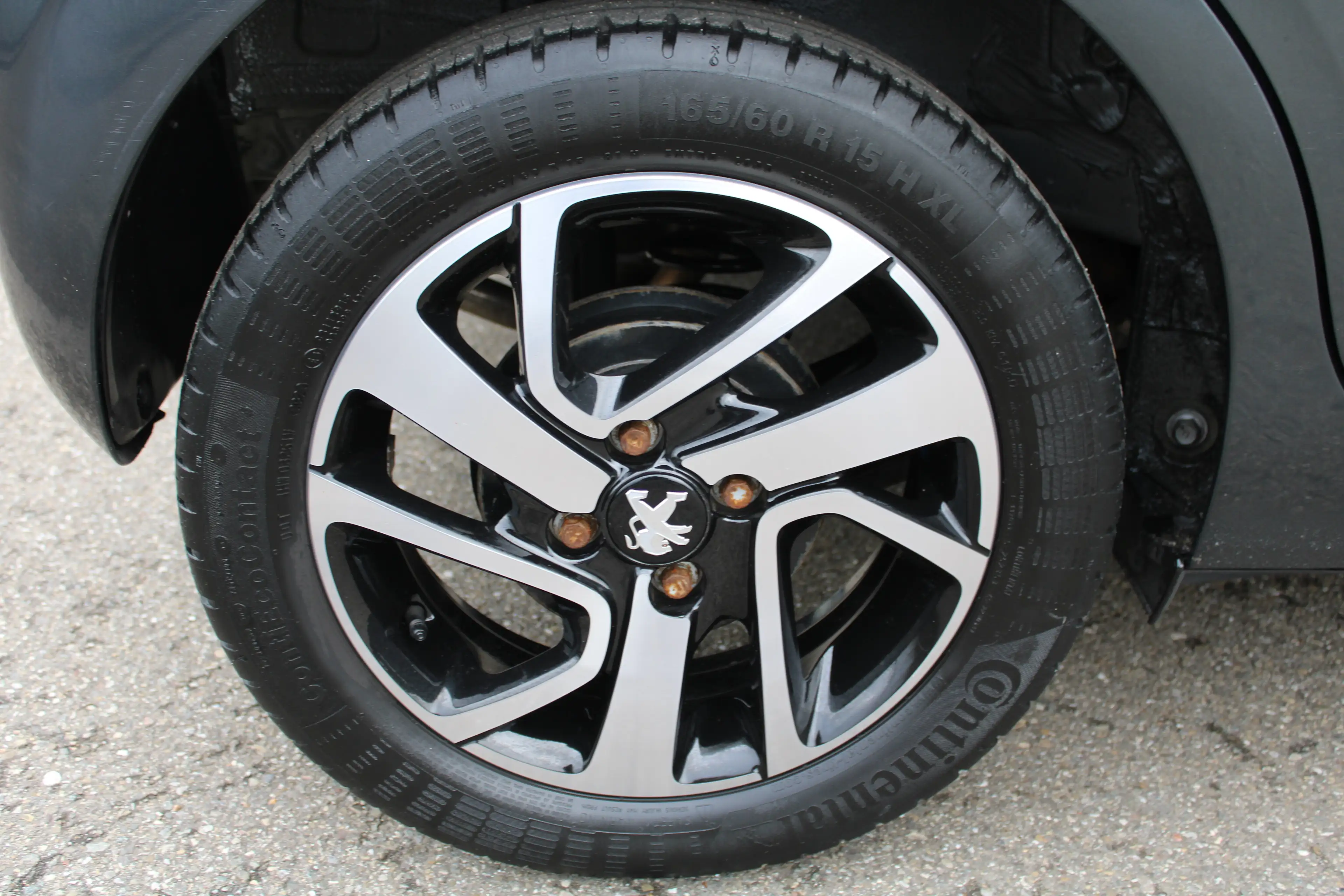 Peugeot 108 1.0 e-VTi Allure | Navi by app | Camera | Climate — photo 9