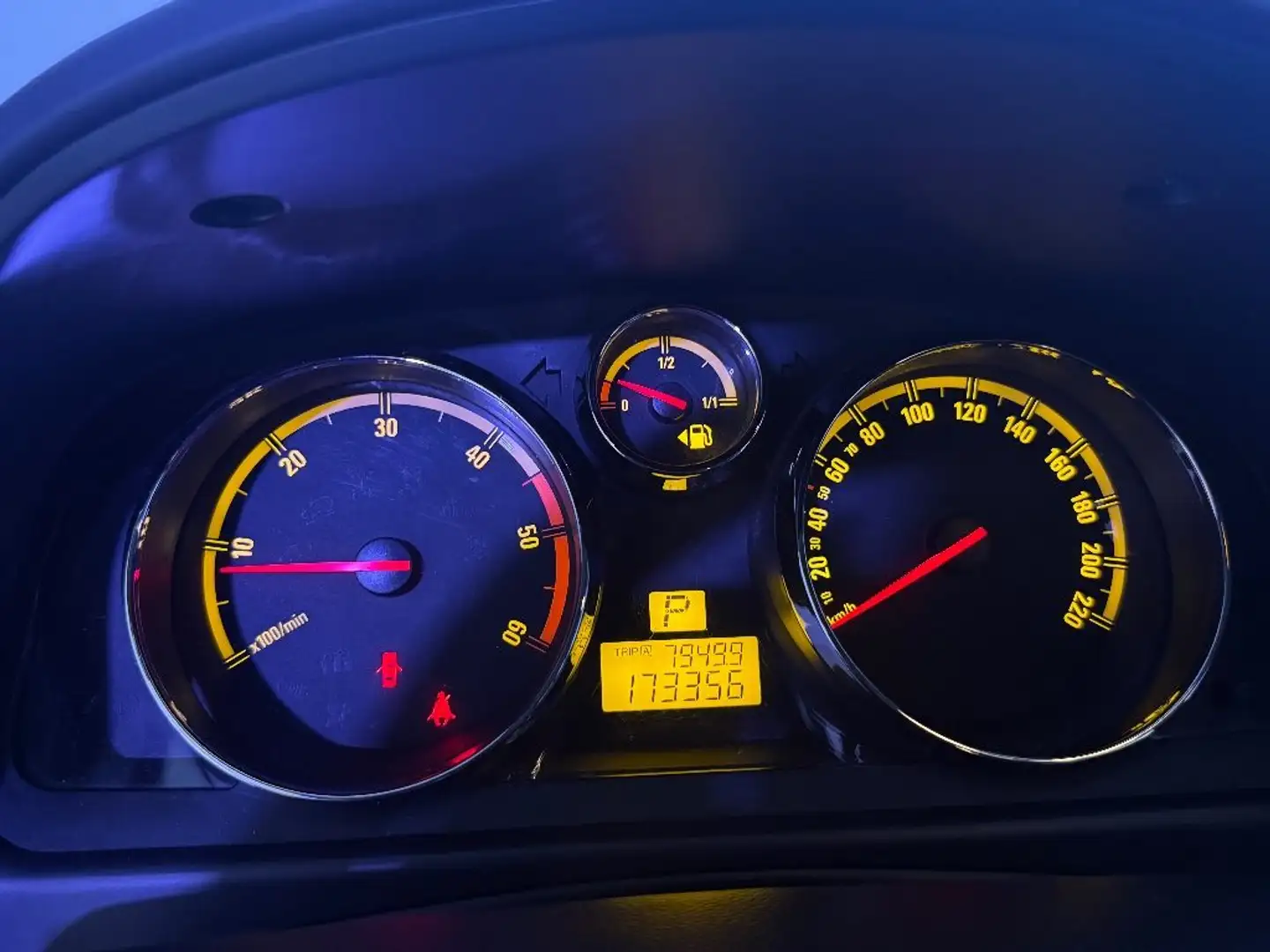 Opel Antara 2.0 CDTI 150CV Cosmo Bronz - 2