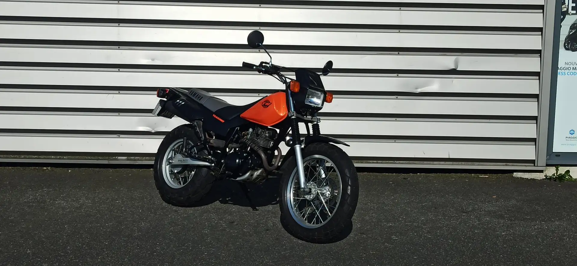 Yamaha TW 125 Oranje - 1