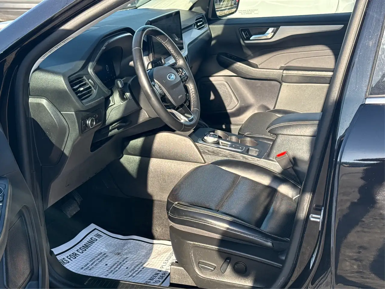 Ford Escape снимка Ford Escape