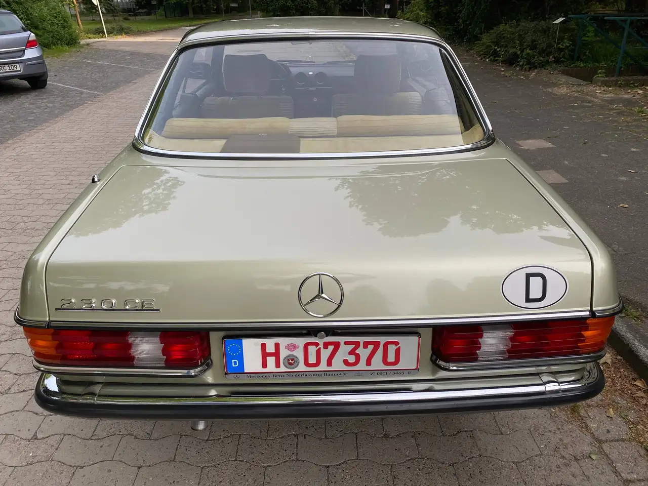 Mercedes-Benz Baureihe 123 230 CE, C123, 2. Hd., 112.000 km, scheckheftgepfl., KEIN Rost, komplette Historie mit Original-Kaufrechnung, foto 7