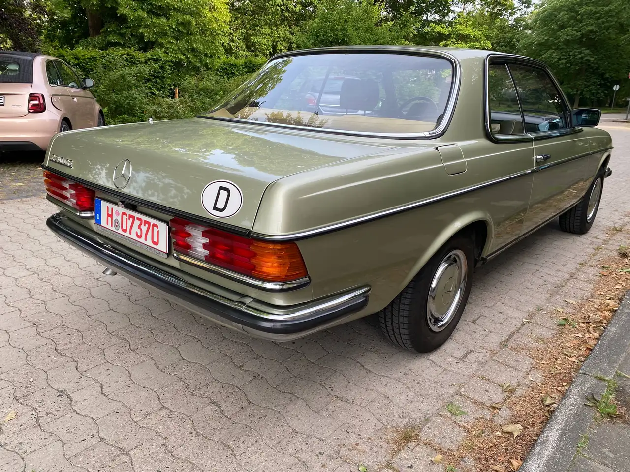 Mercedes-Benz Baureihe 123 230 CE, C123, 2. Hd., 112.000 km, scheckheftgepfl., KEIN Rost, komplette Historie mit Original-Kaufrechnung, foto 5