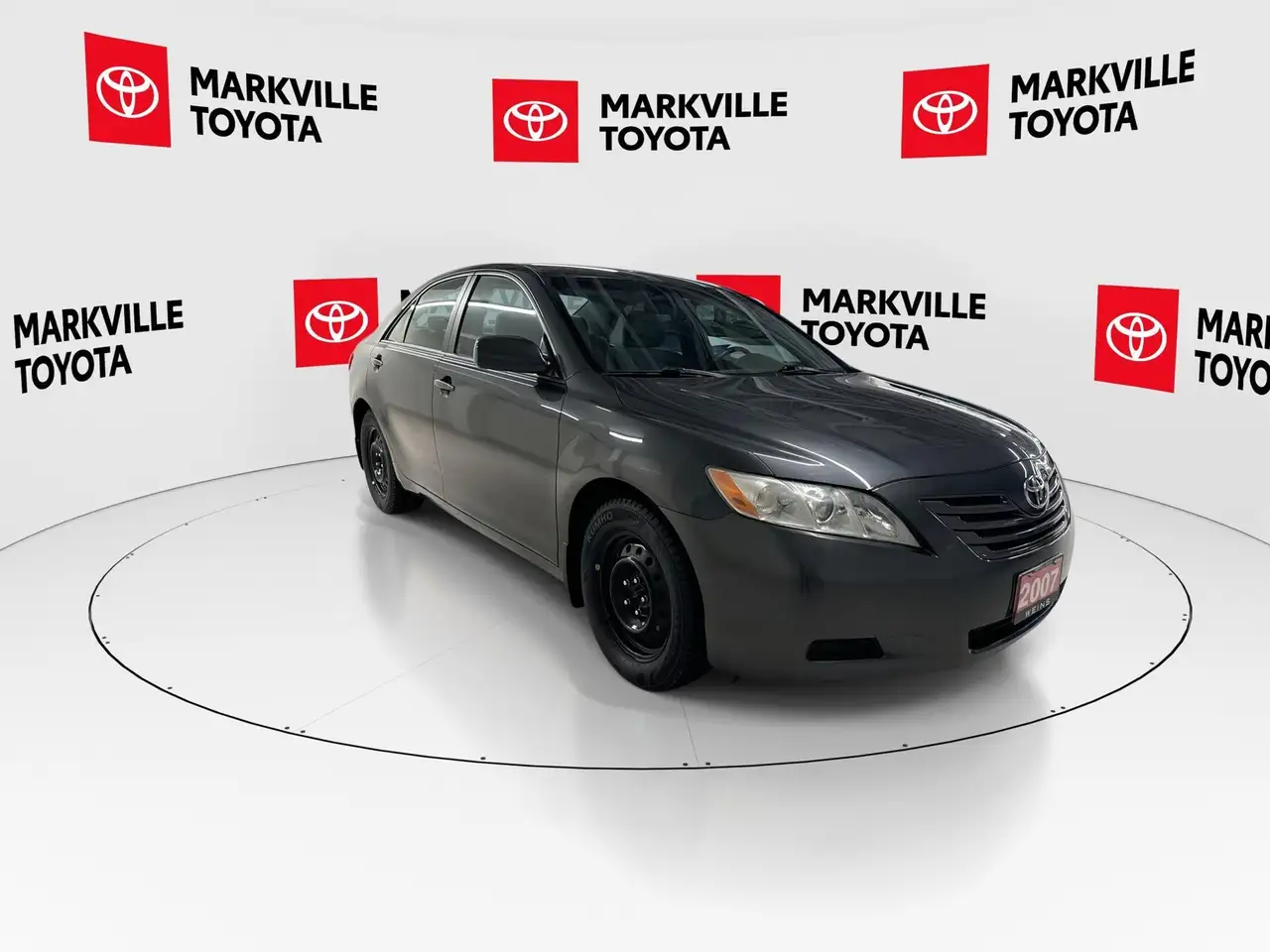 Toyota Camry снимка Toyota Camry
