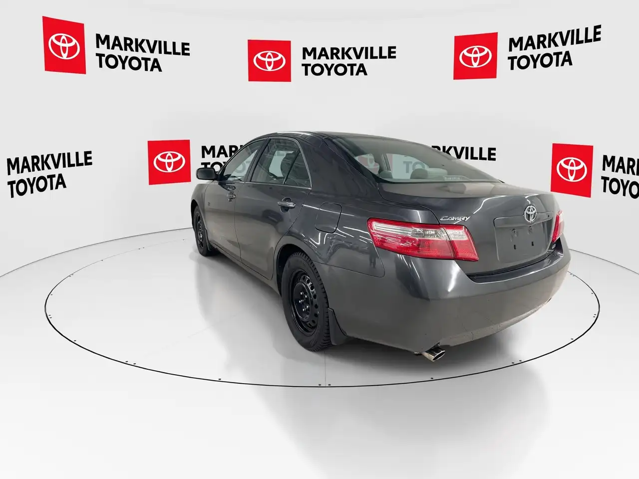 Toyota Camry снимка Toyota Camry