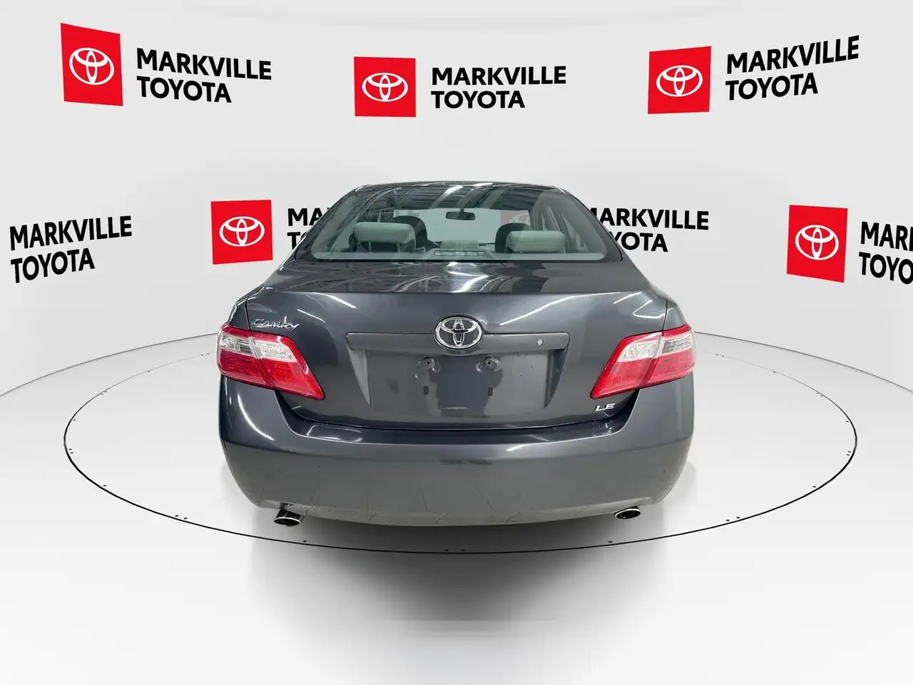 Toyota Camry снимка Toyota Camry