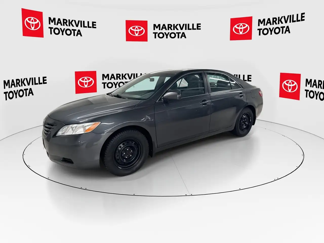Toyota Camry снимка Toyota Camry