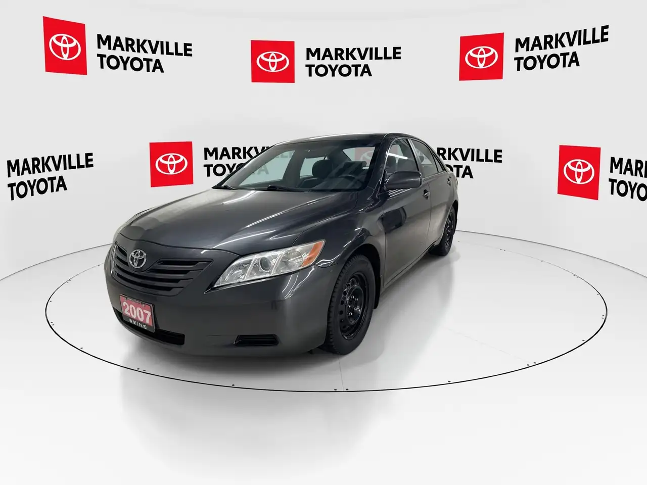 Toyota Camry снимка Toyota Camry