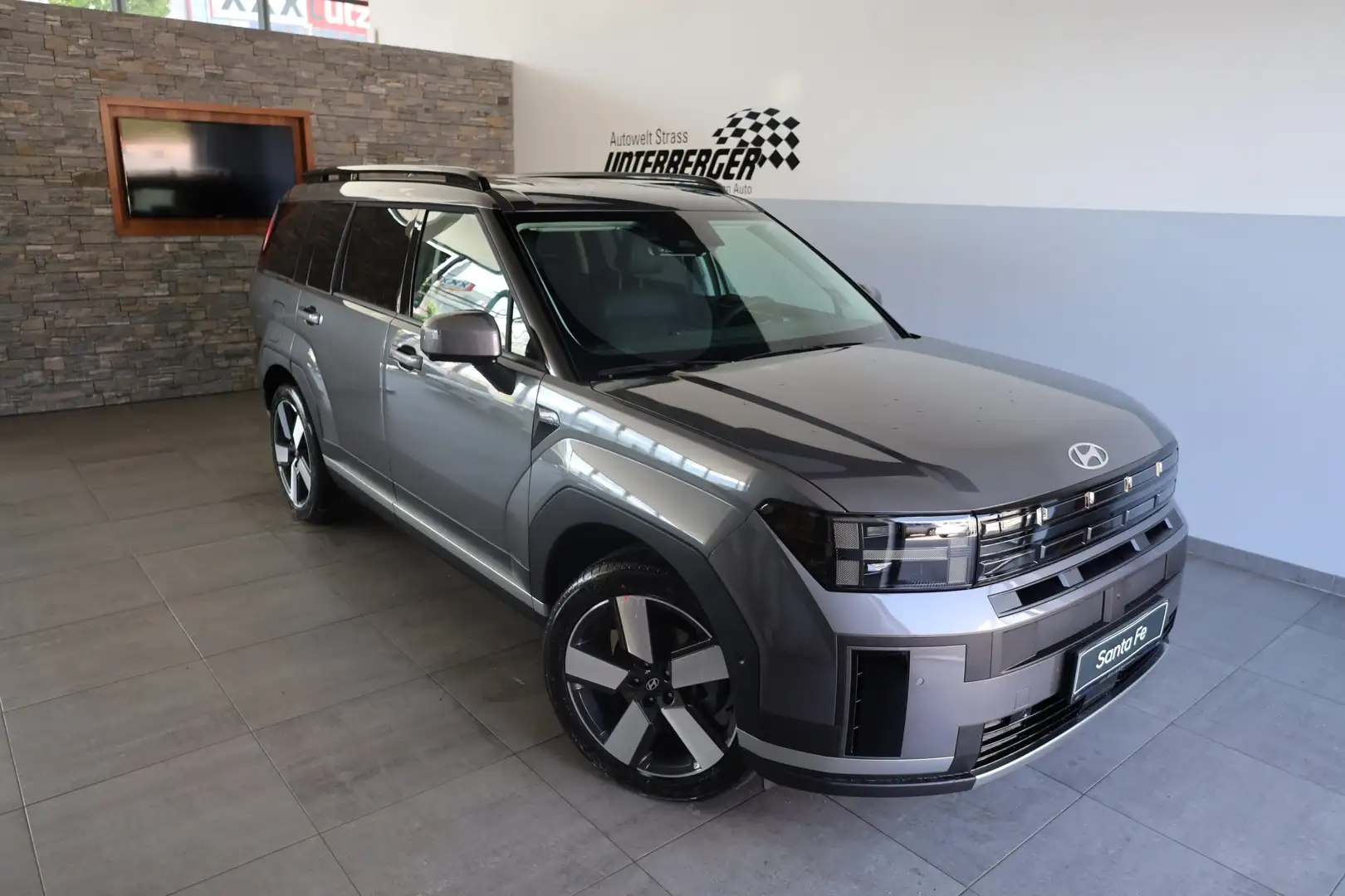 Hyundai SANTA FE (MX5) Prestige Line 1.6 T-GDI PHEV 4WD Grau - 1