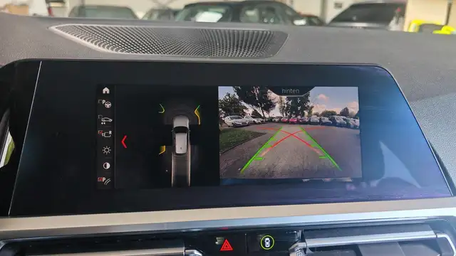 BMW 3 Series view 8