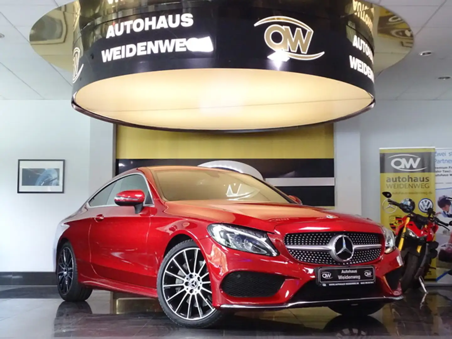 Mercedes-Benz C 300 Coupe AMG Navi LED PDC 2Hand erst 48072 KM Mauve - 2